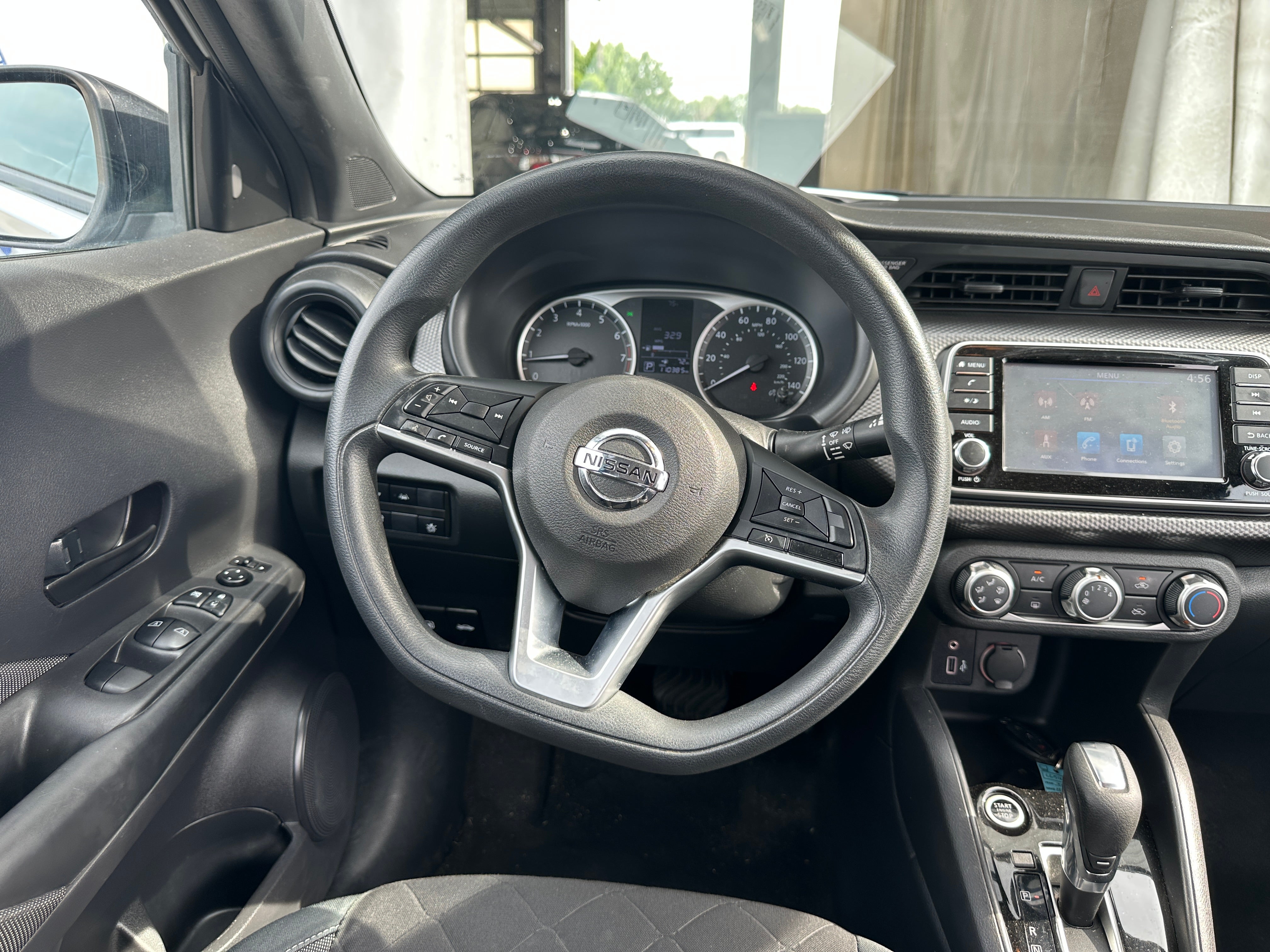 2020 Nissan Kicks S 5