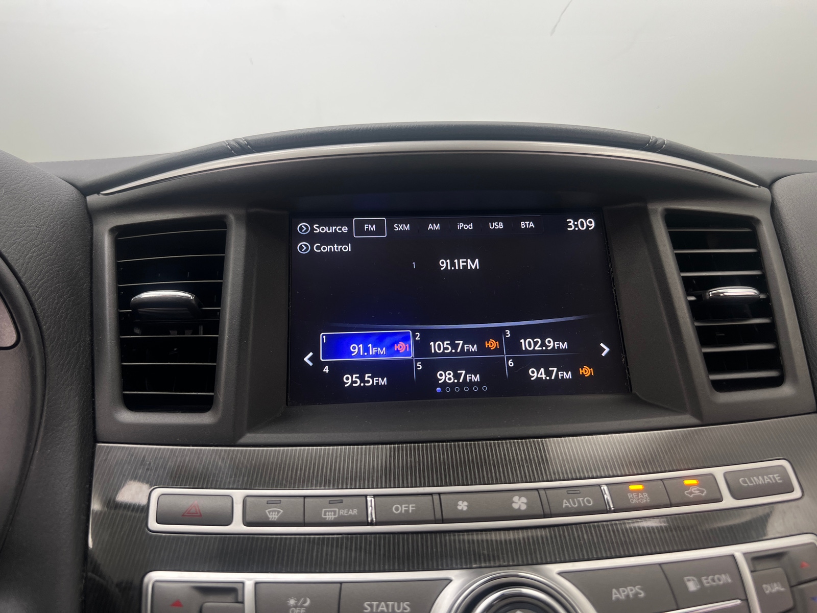 Thumbnail: 2019 INFINITI QX60 - 3
