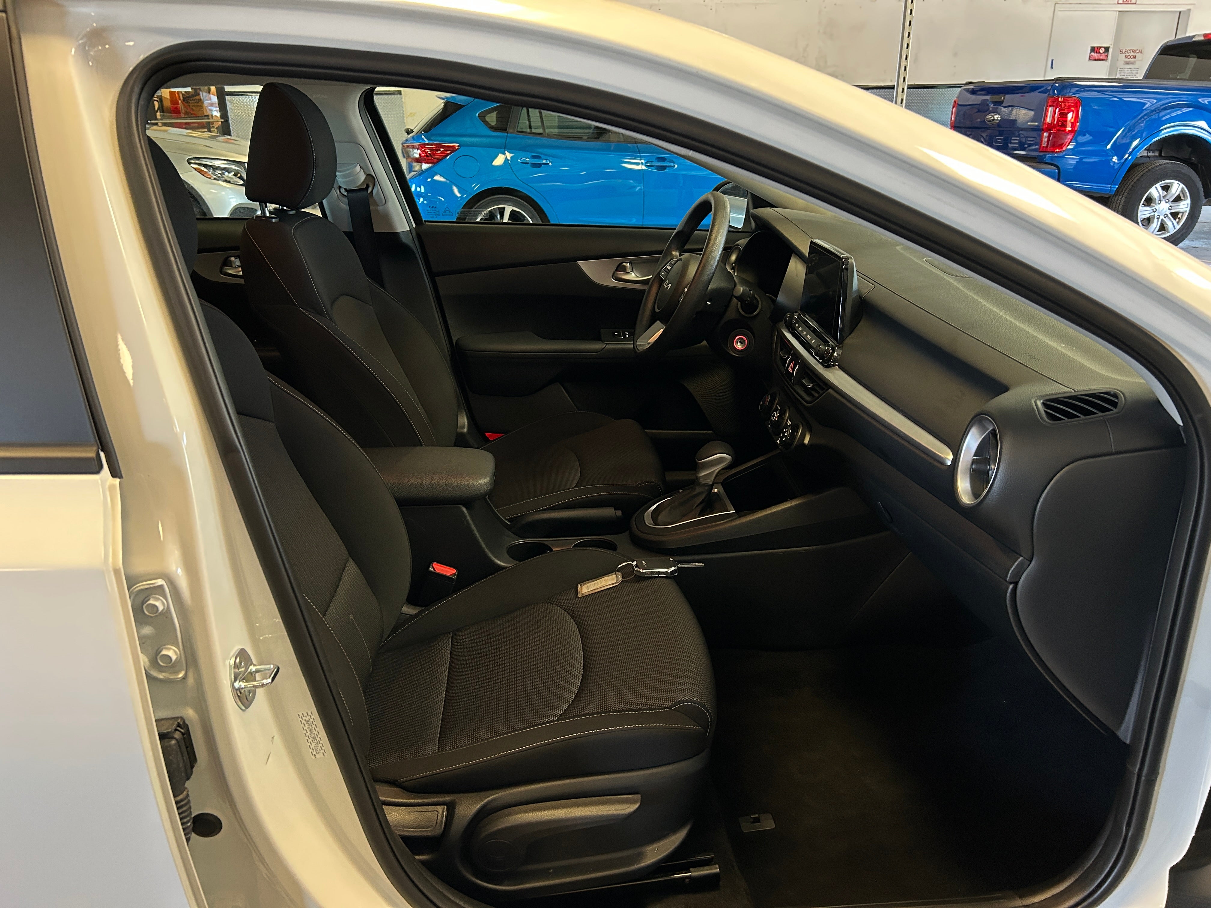 2024 Kia Forte LXS 2