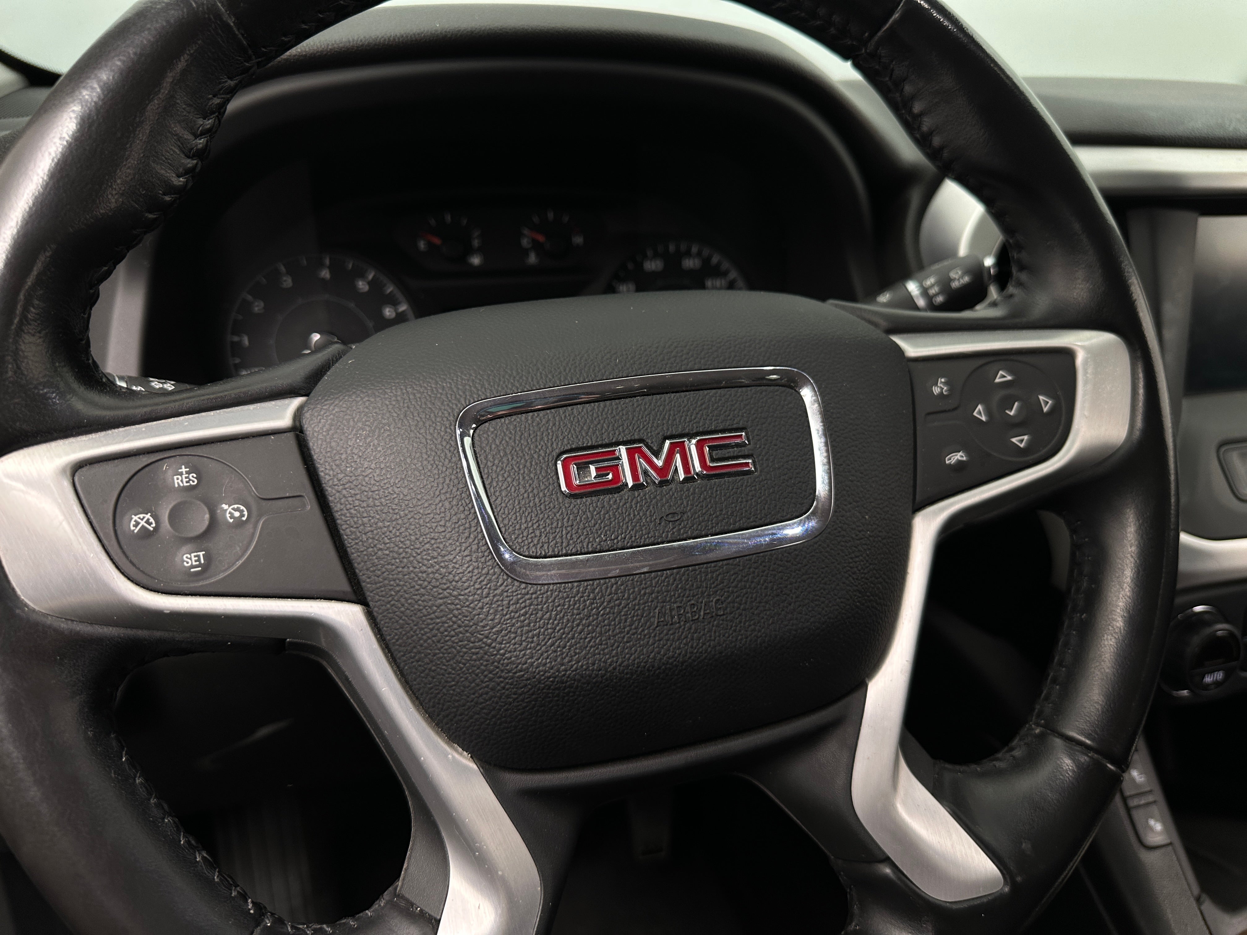 2019 GMC Acadia SLE 5