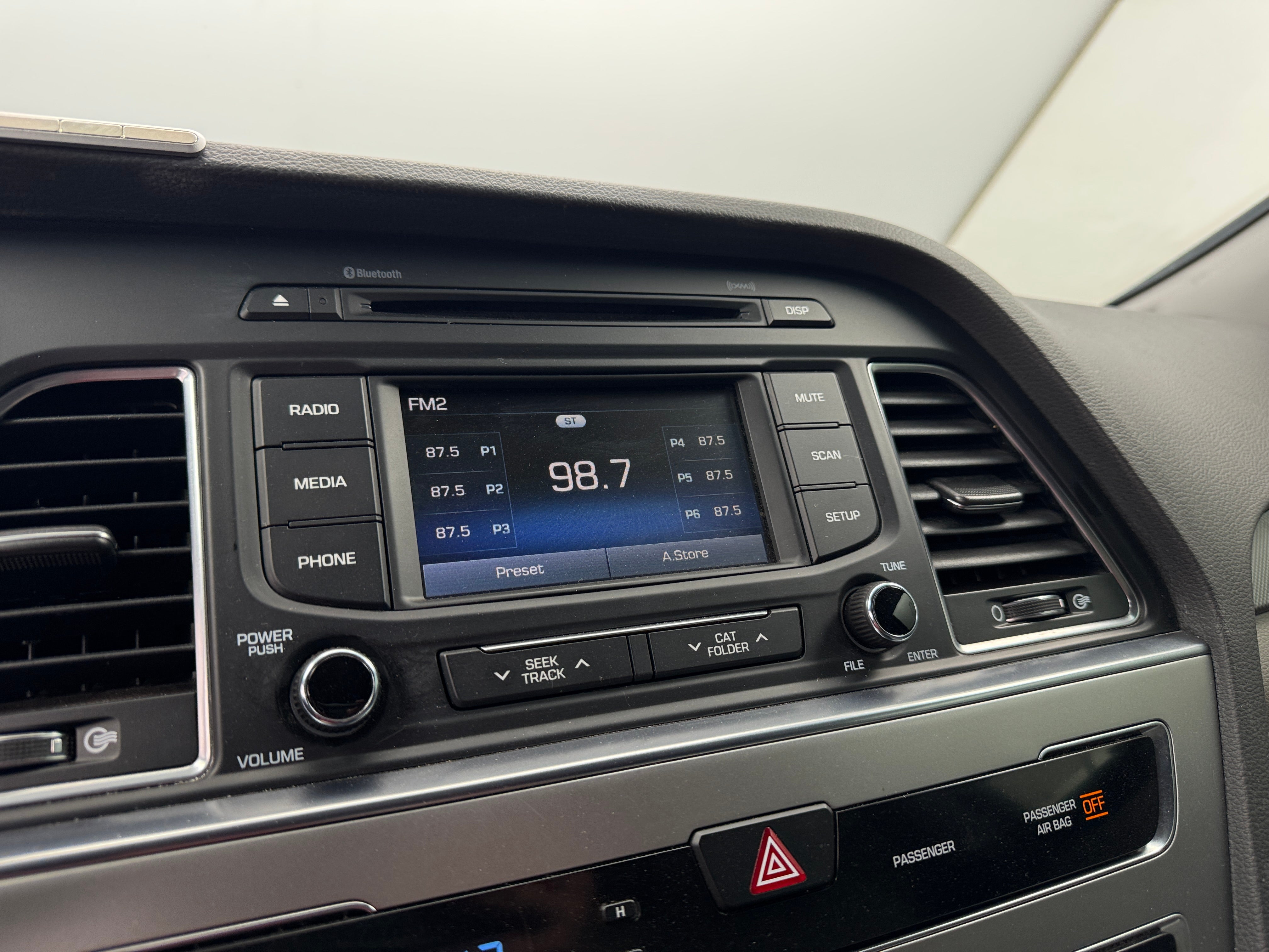 2015 Hyundai Sonata SE 4