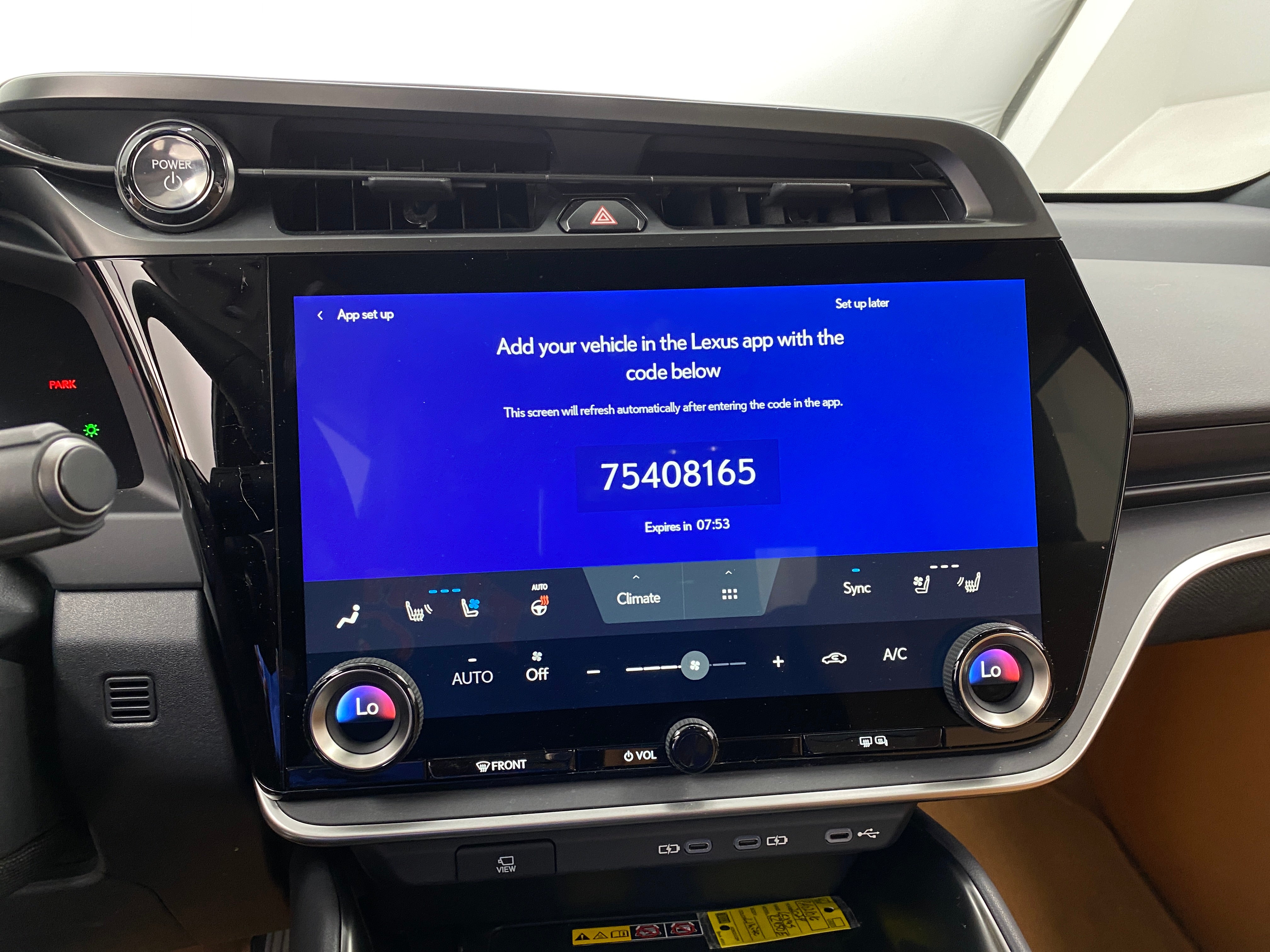 2023 Lexus RZ 450e 3