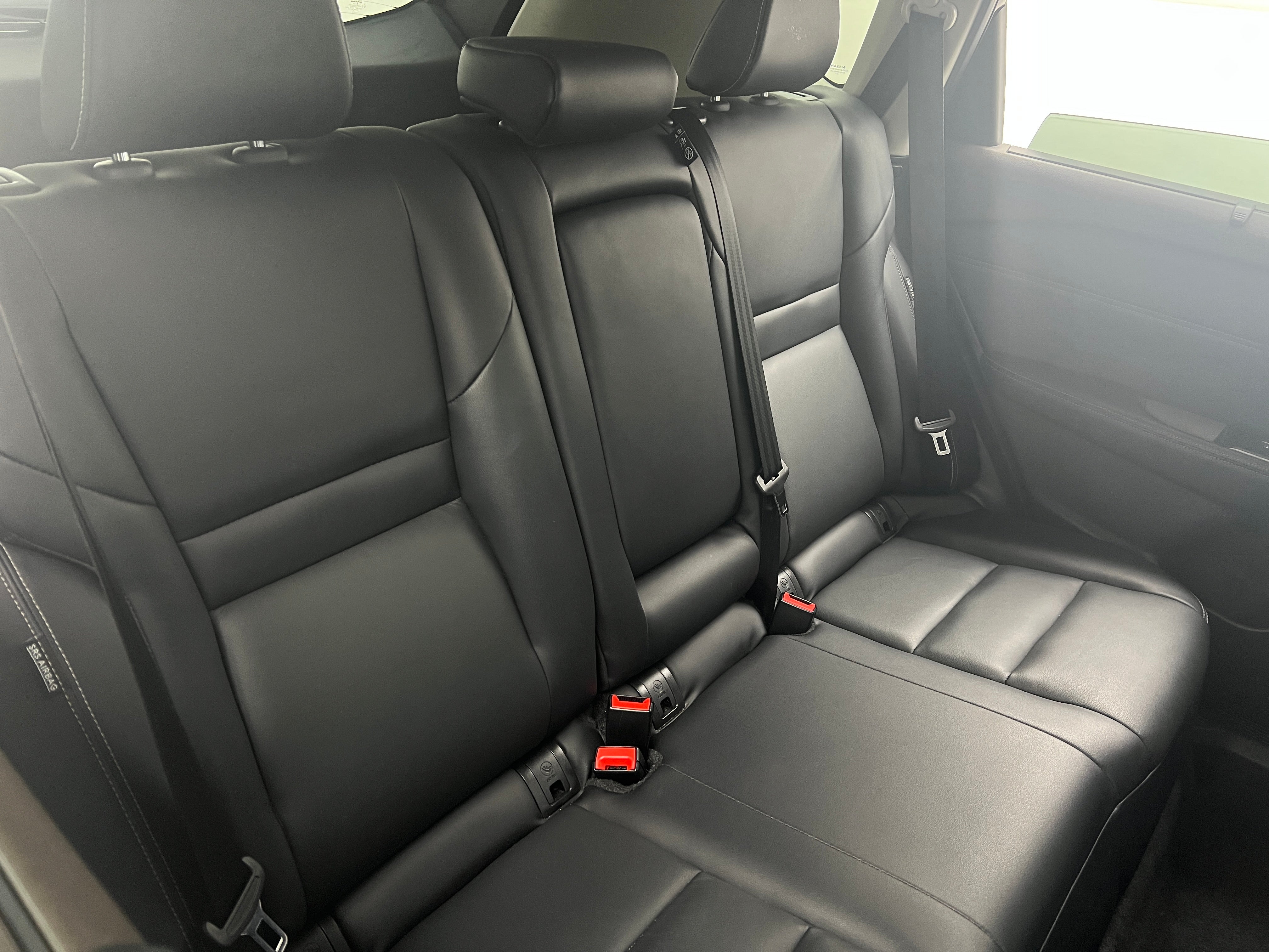 2023 Nissan Rogue SL 5