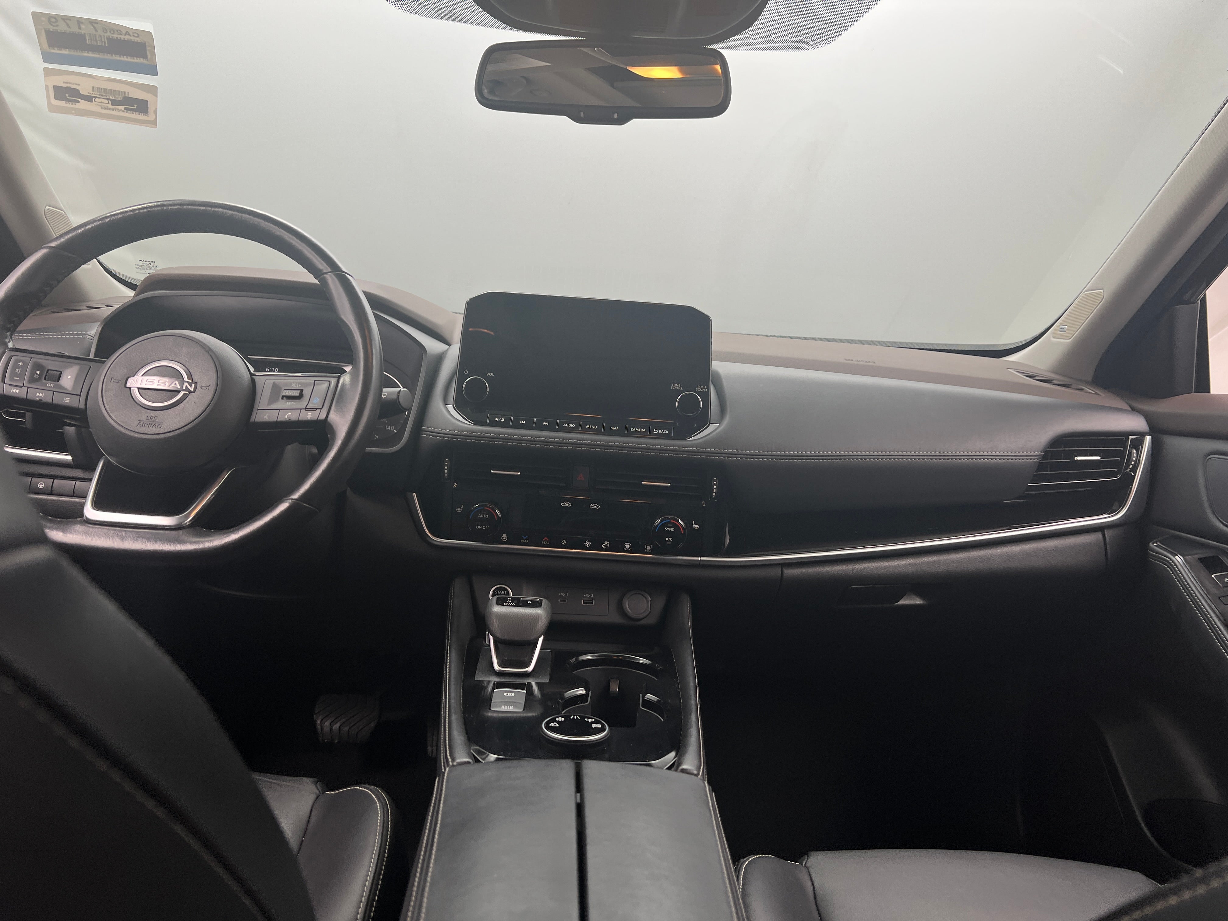 2023 Nissan Rogue SL 2