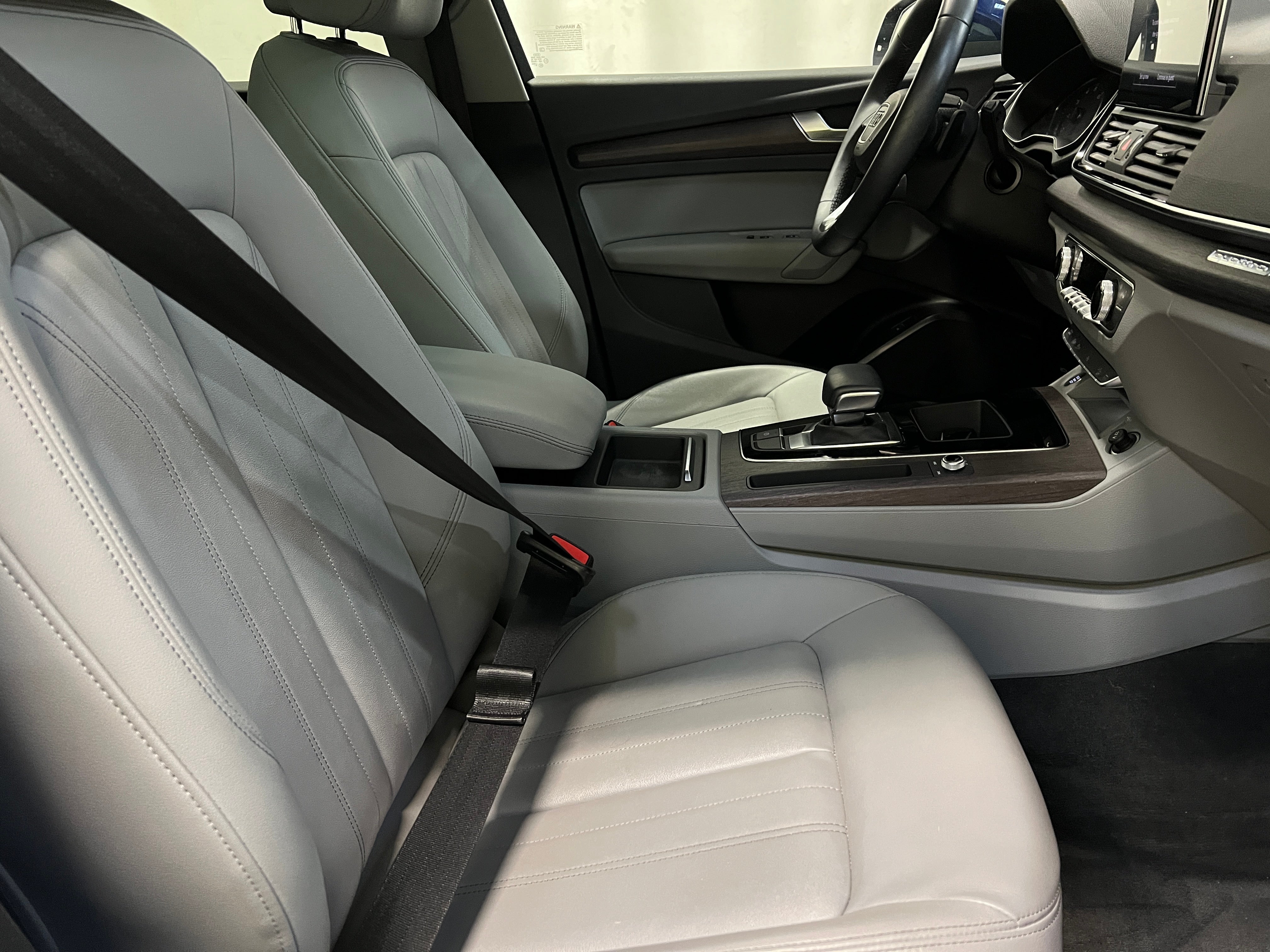 2021 Audi Q5 Premium 2