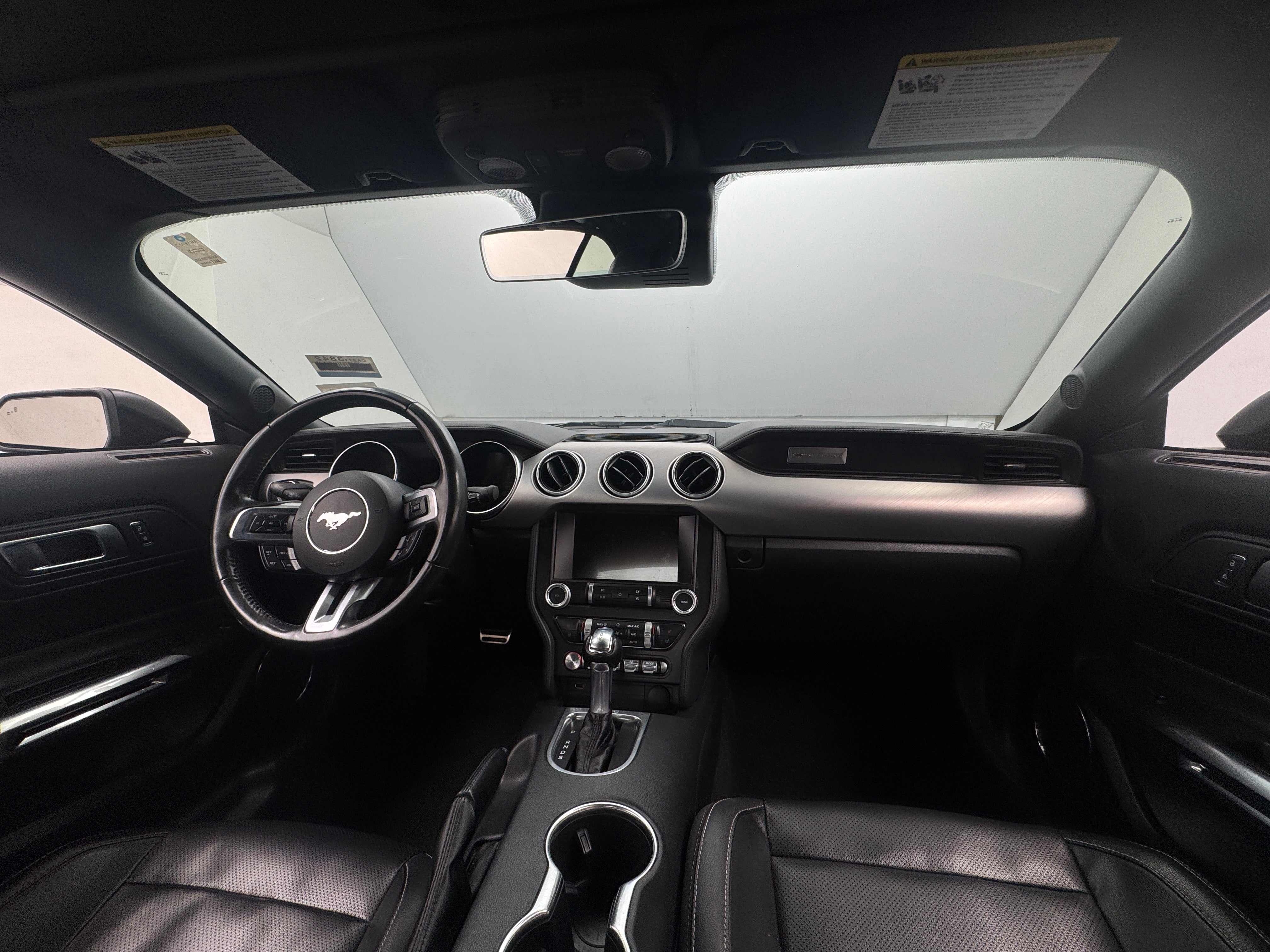 2022 Ford Mustang  3