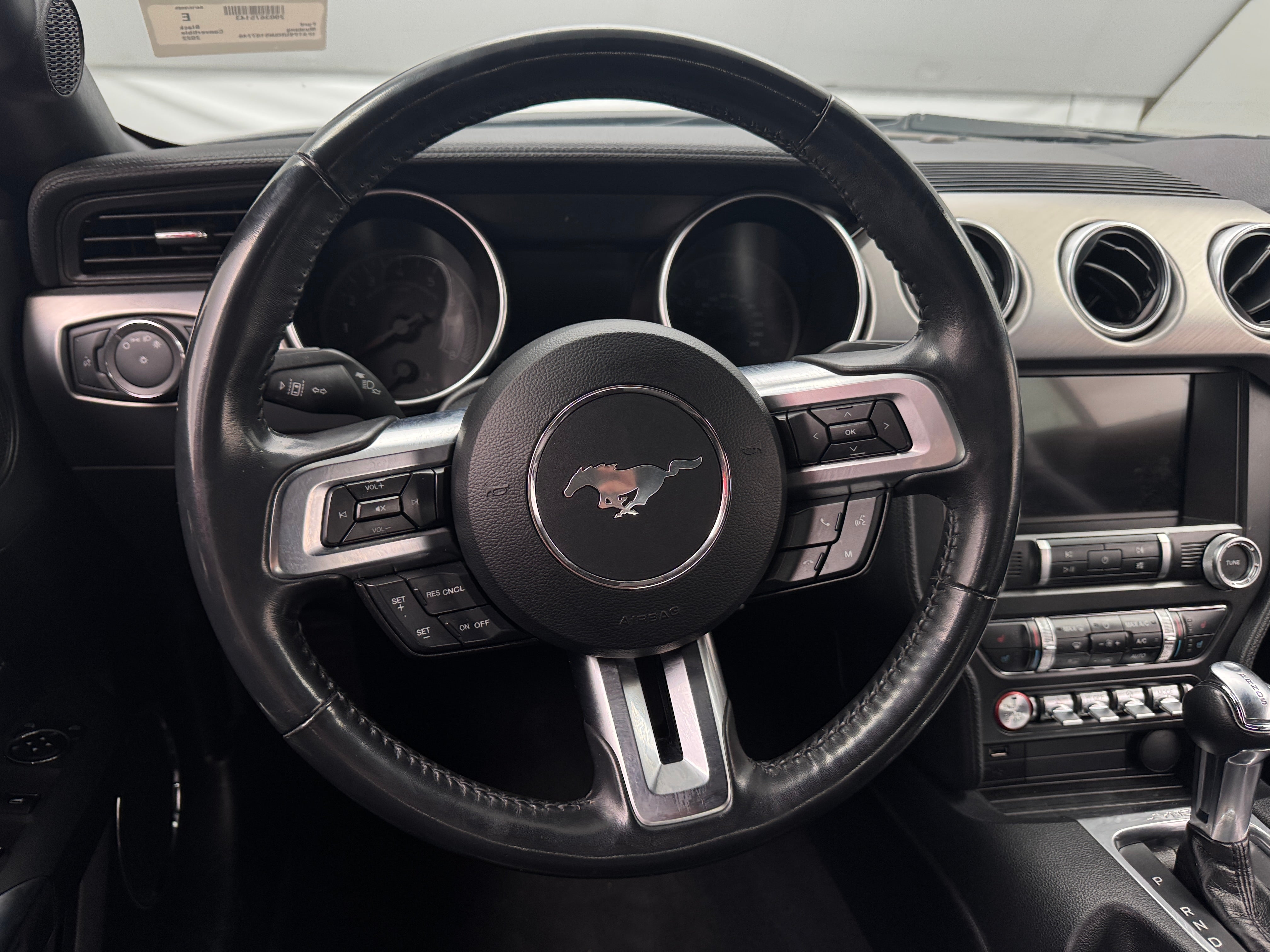 2022 Ford Mustang  5