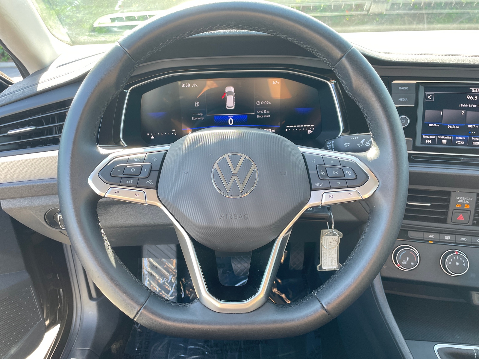 Thumbnail: 2024 Volkswagen Jetta - 5