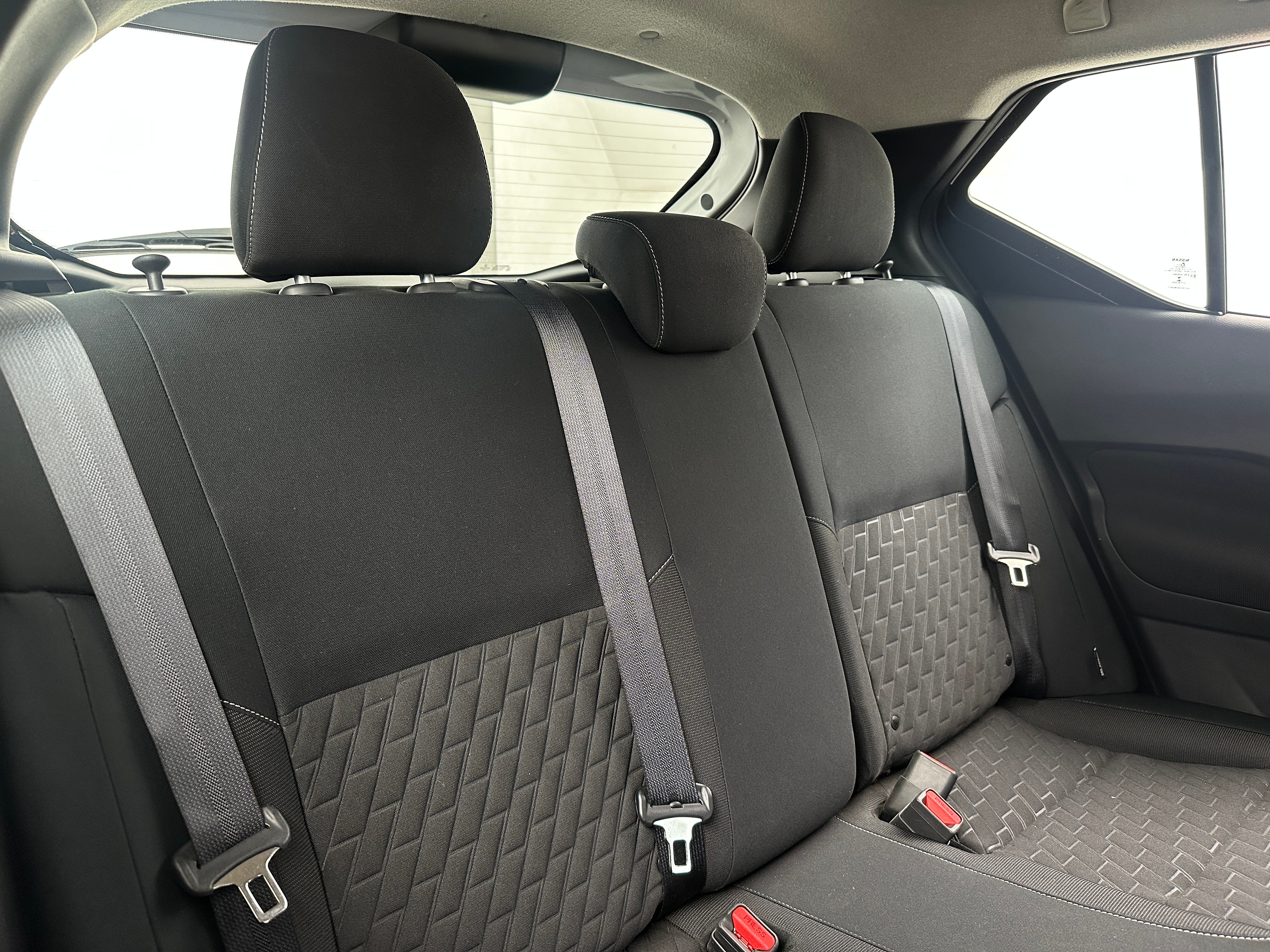 2022 Nissan Kicks S 6