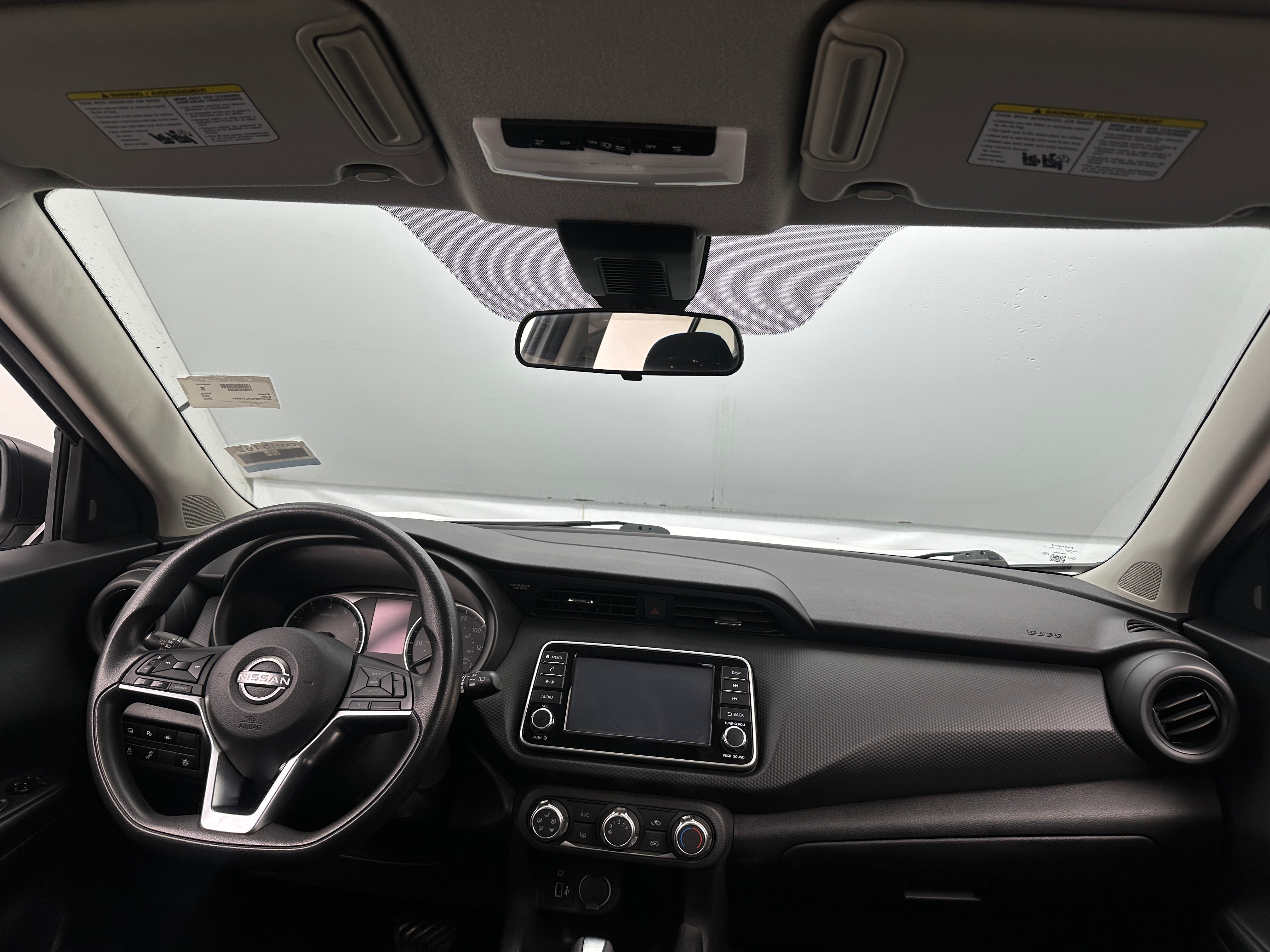 2022 Nissan Kicks S 3