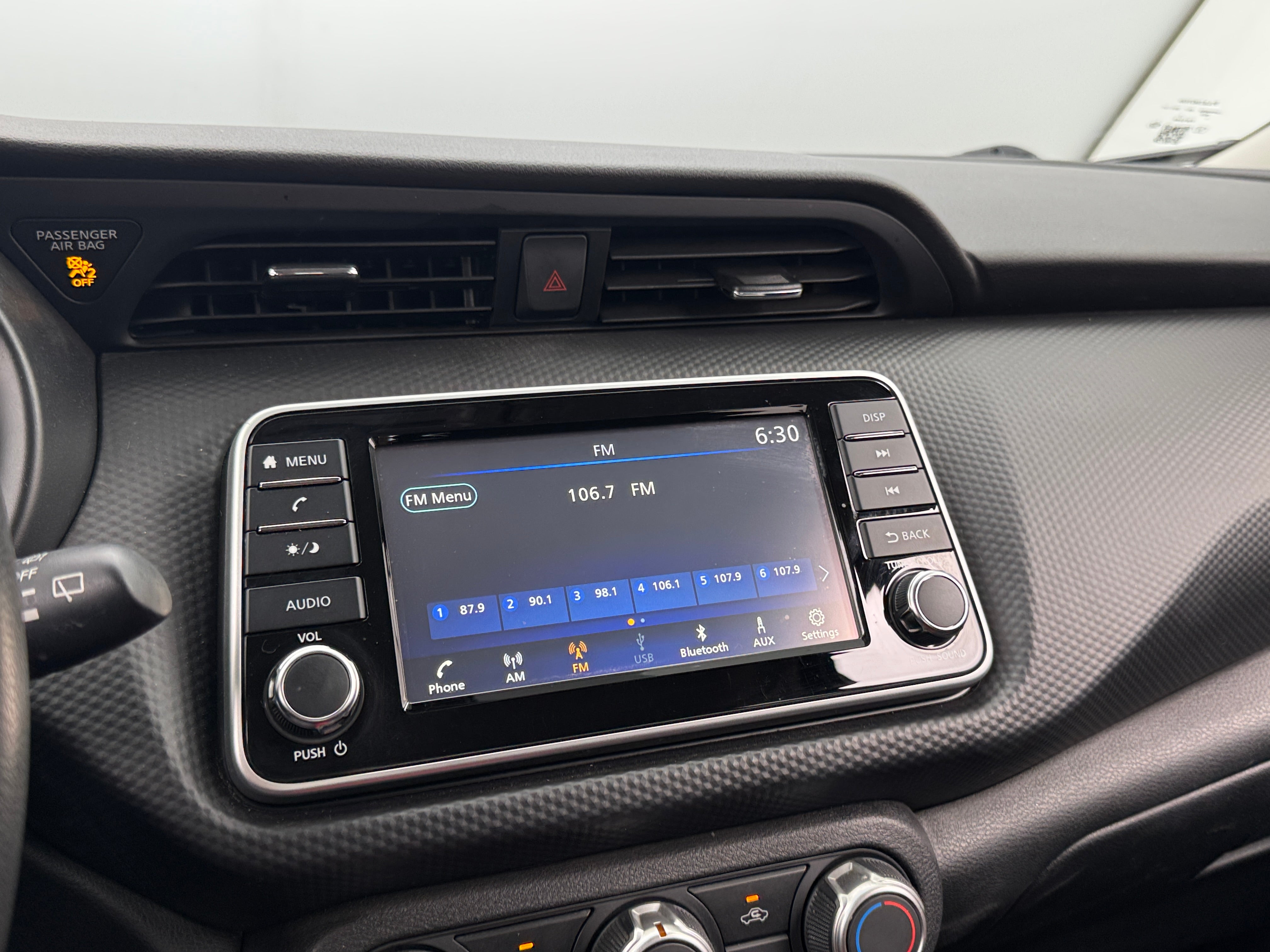 2022 Nissan Kicks S 4