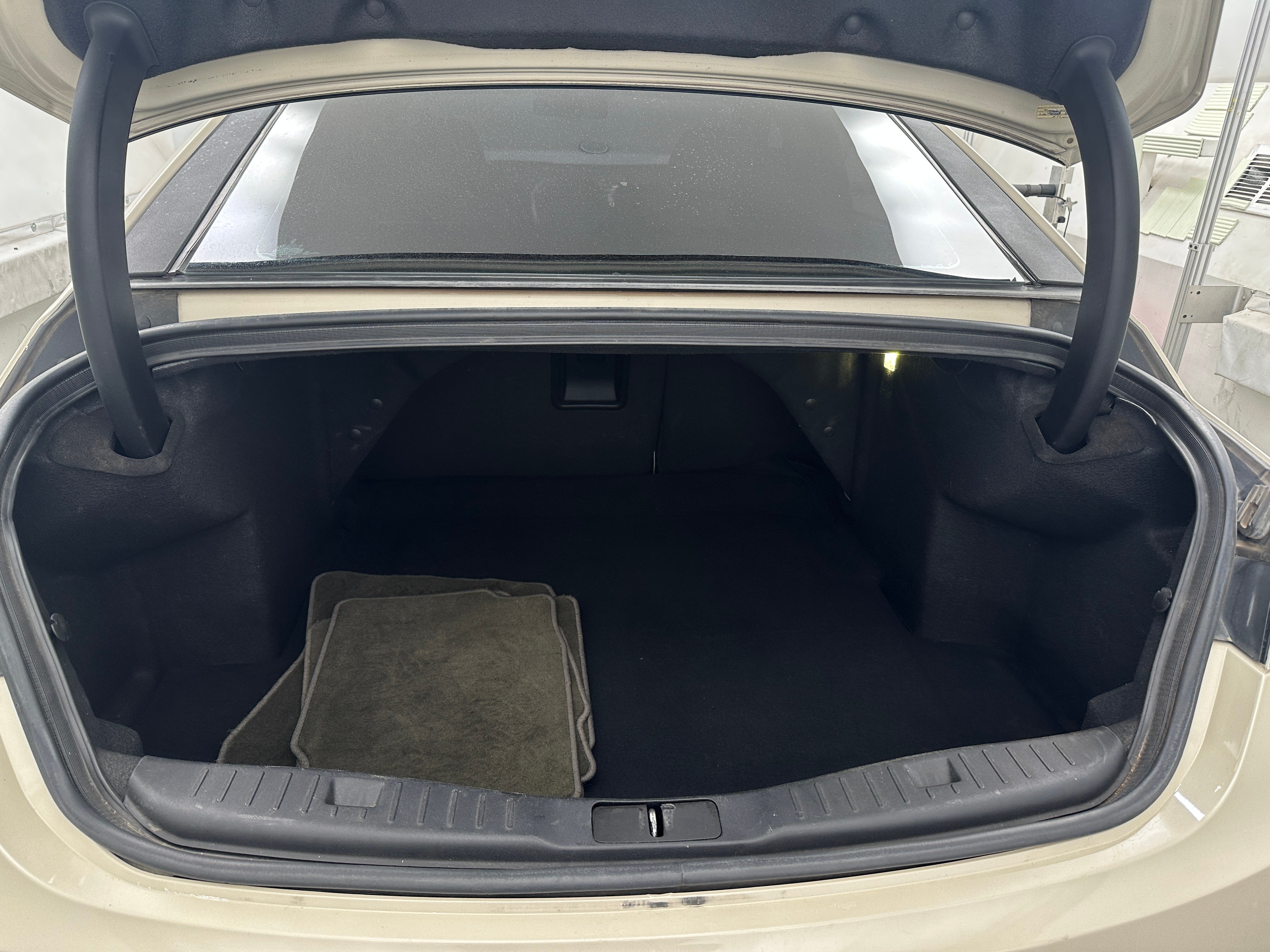 2016 Lincoln MKZ Base 6