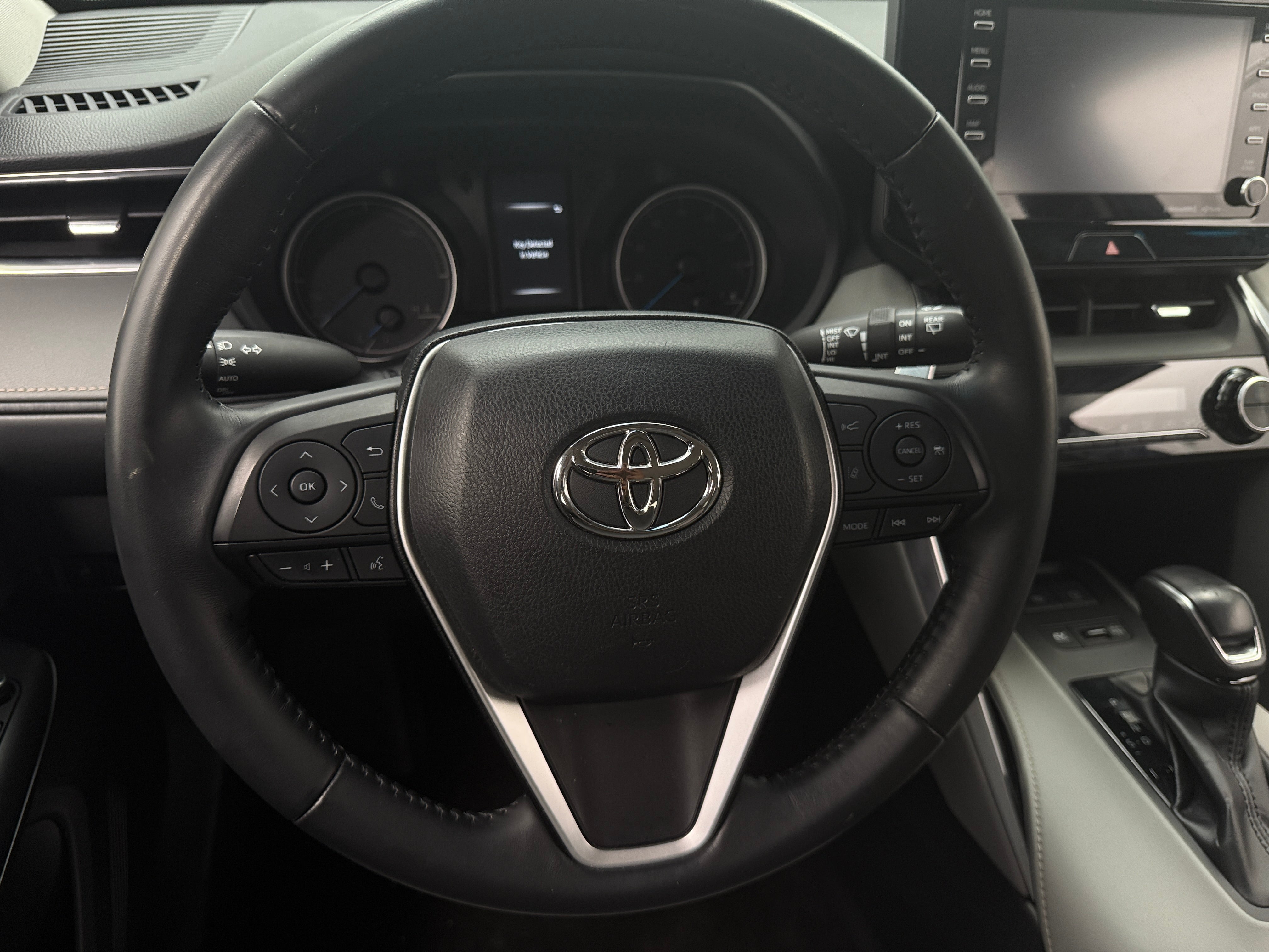 2022 Toyota Venza LE 5