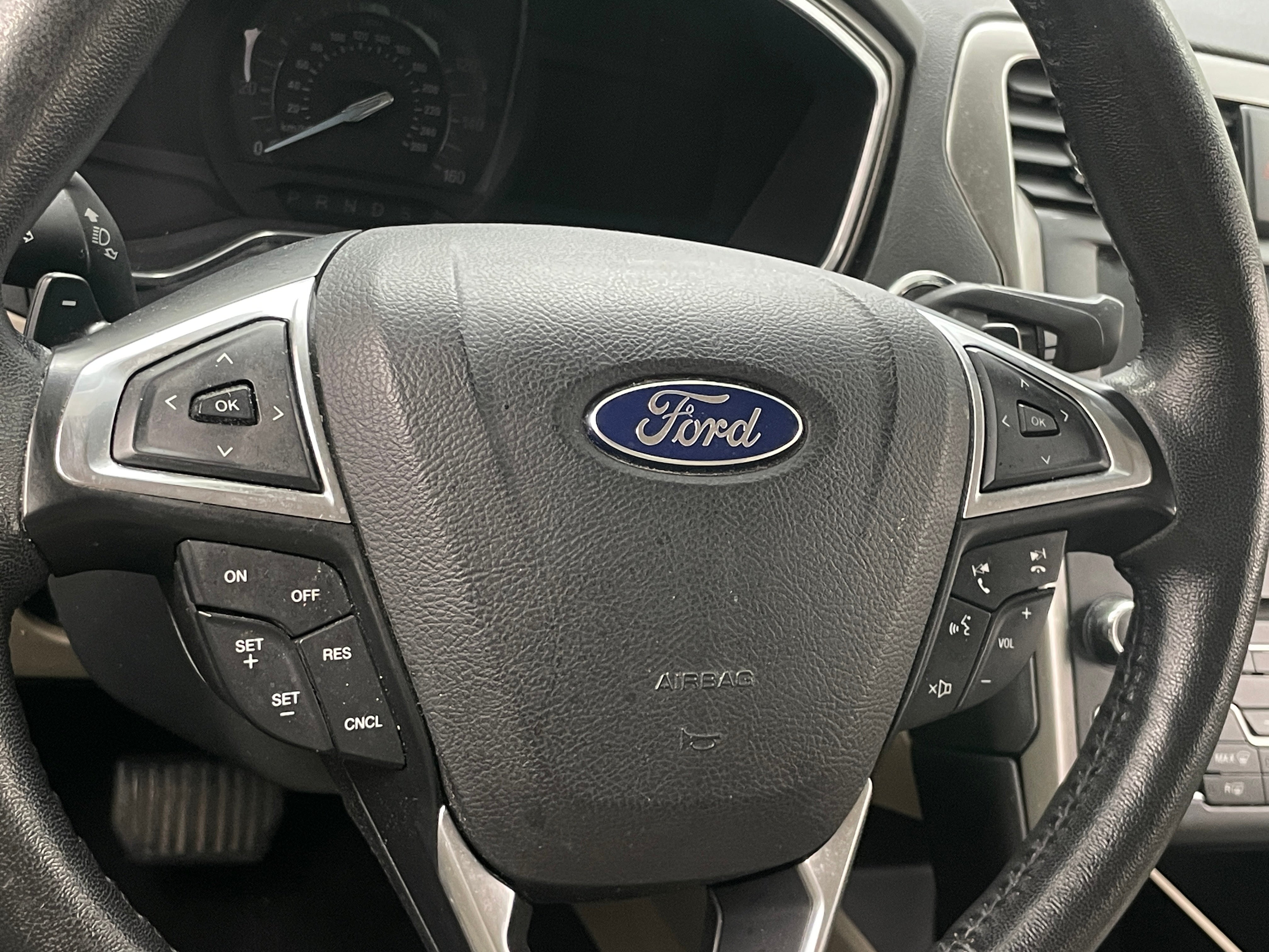 2017 Ford Fusion SE 5