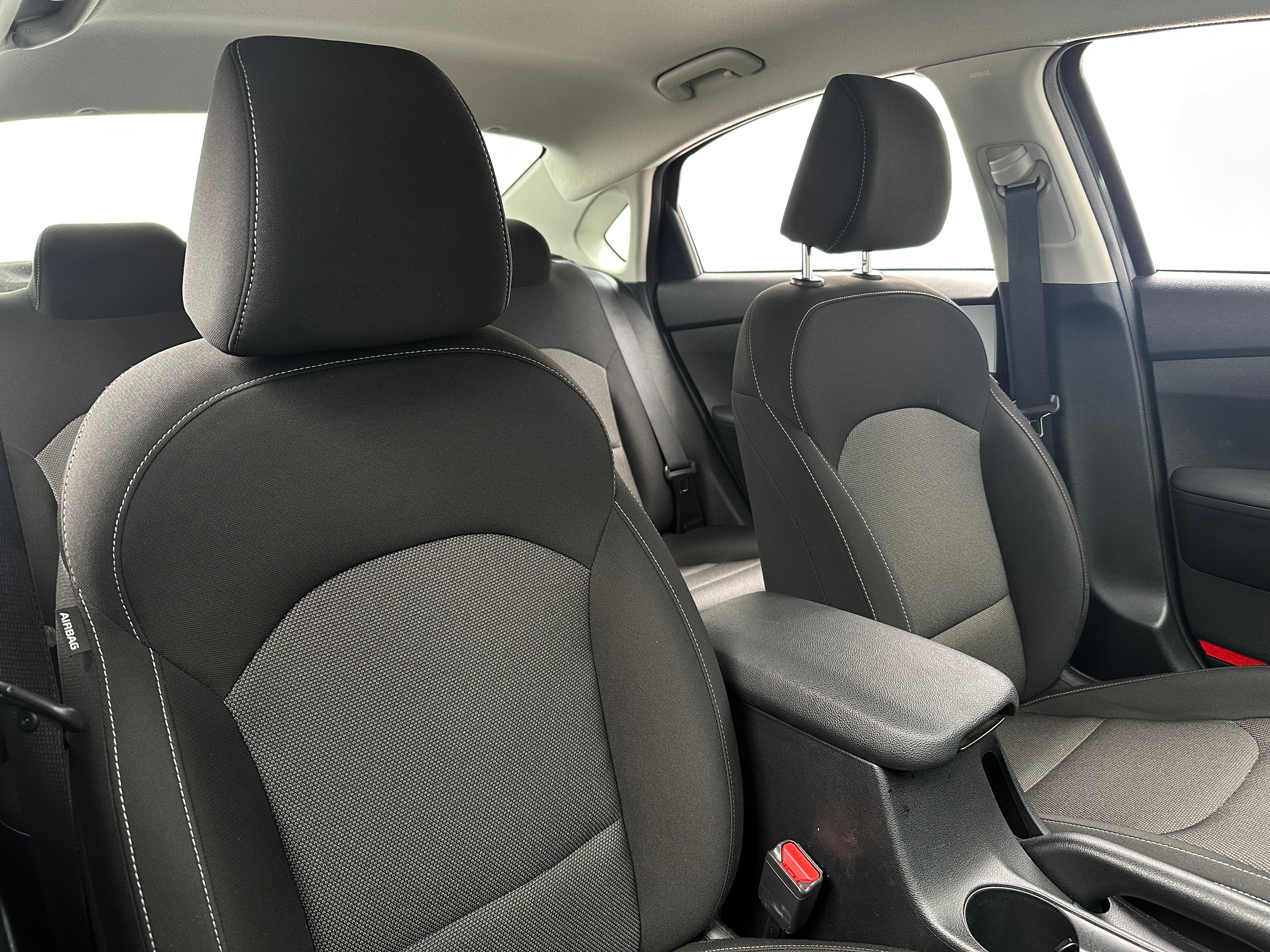 2024 Kia Forte LXS 2