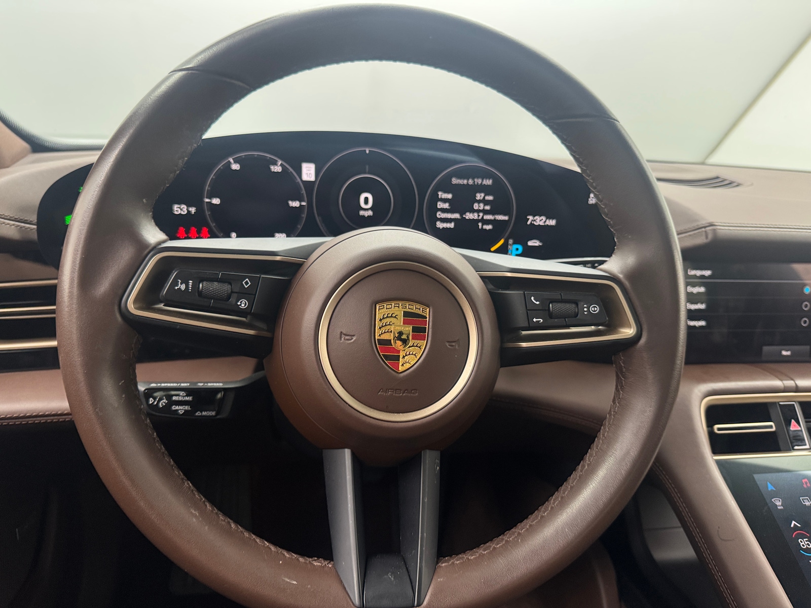 Thumbnail: 2021 Porsche Taycan - 4
