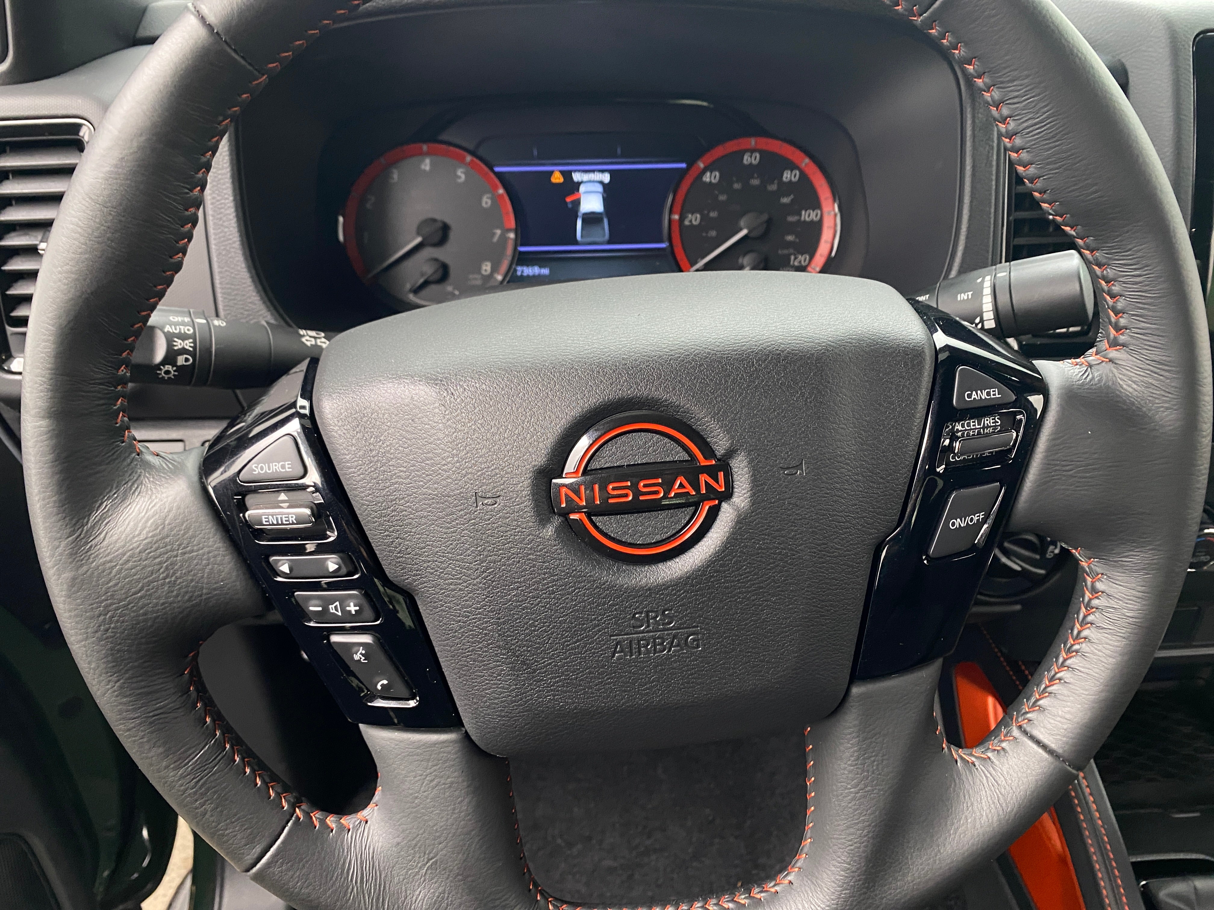 2024 Nissan Frontier PRO-4X 5