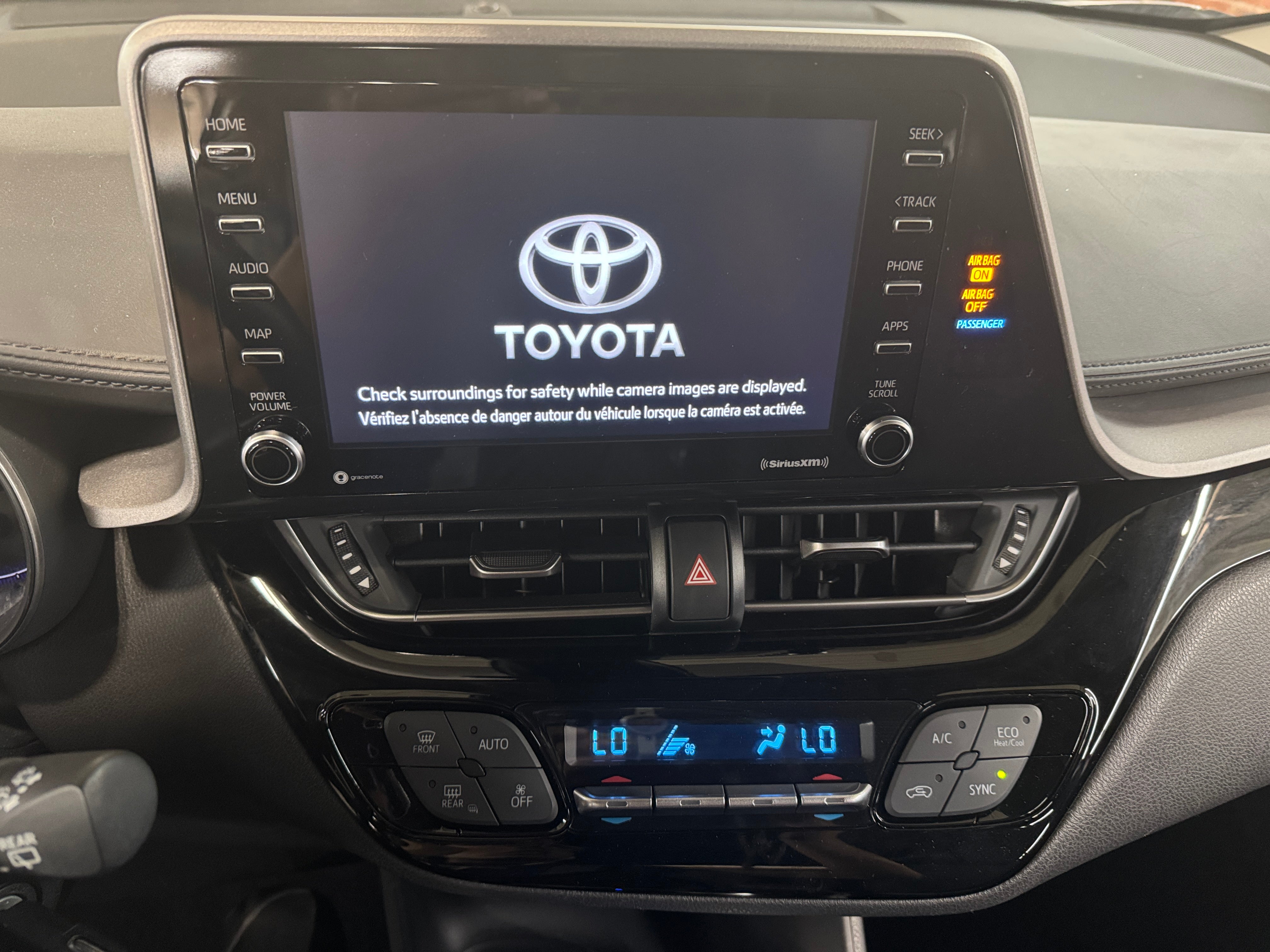 2020 Toyota C-HR LE 4