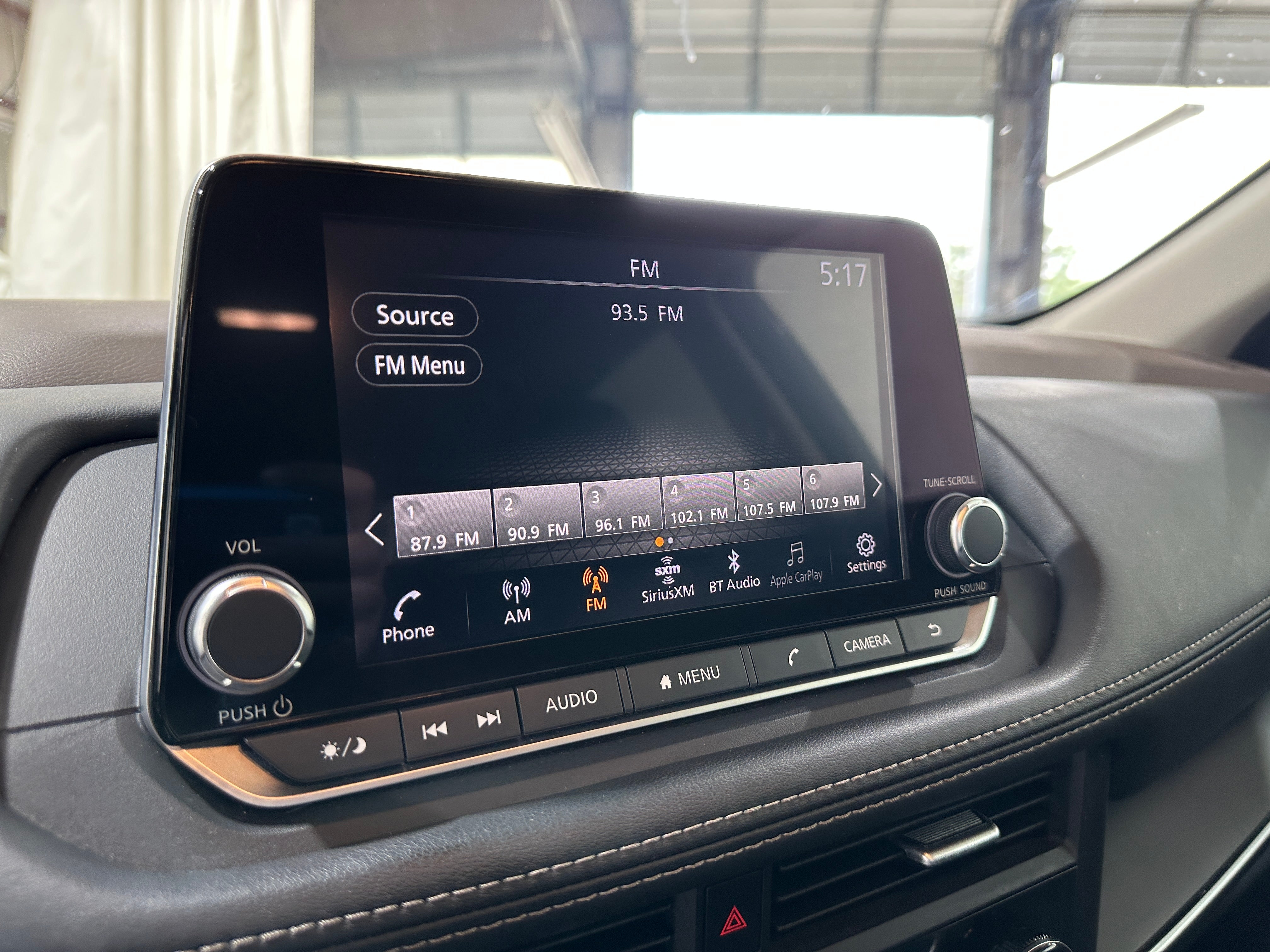 2023 Nissan Rogue S 4