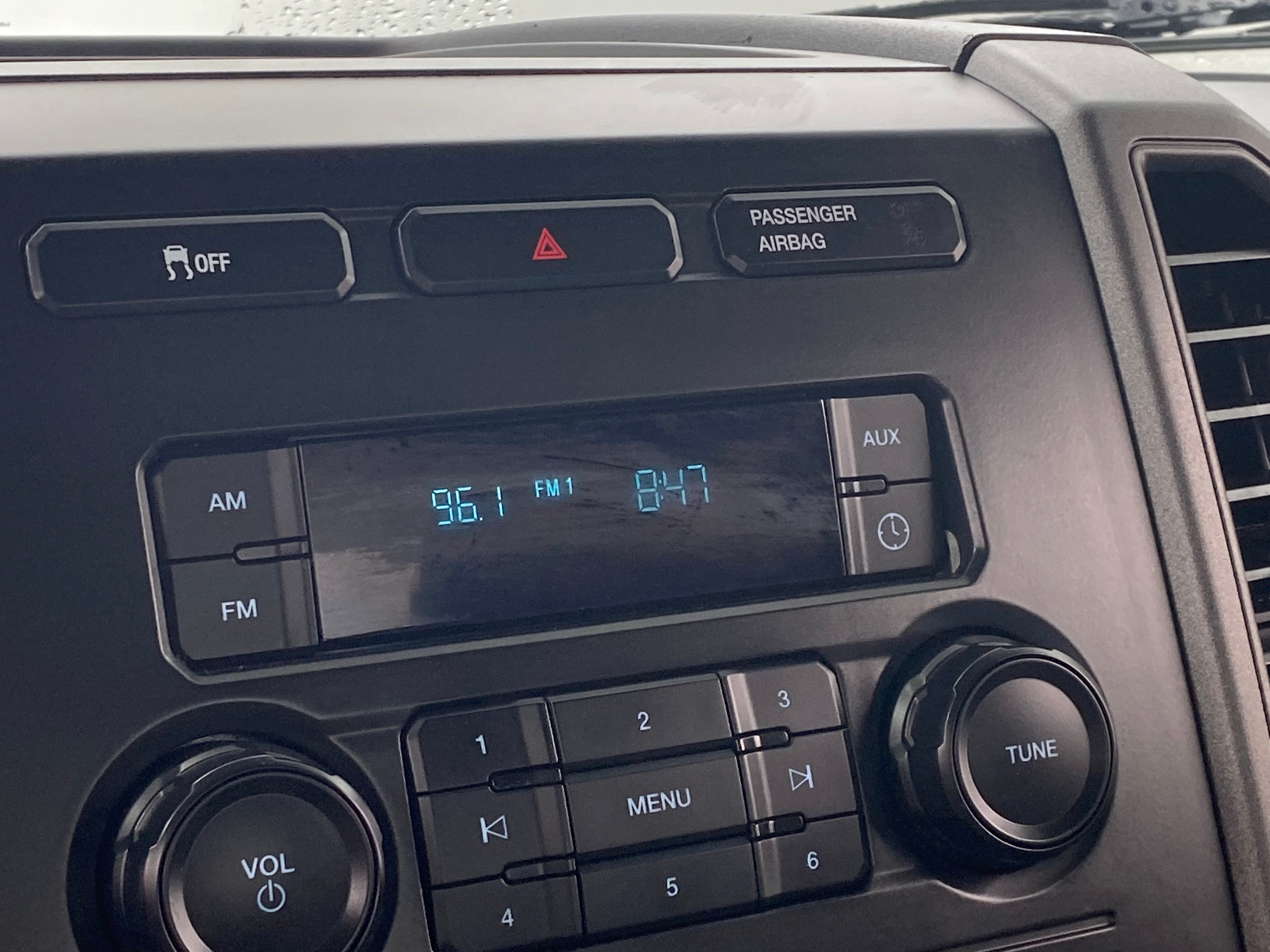 2019 Ford Econoline E-250 3