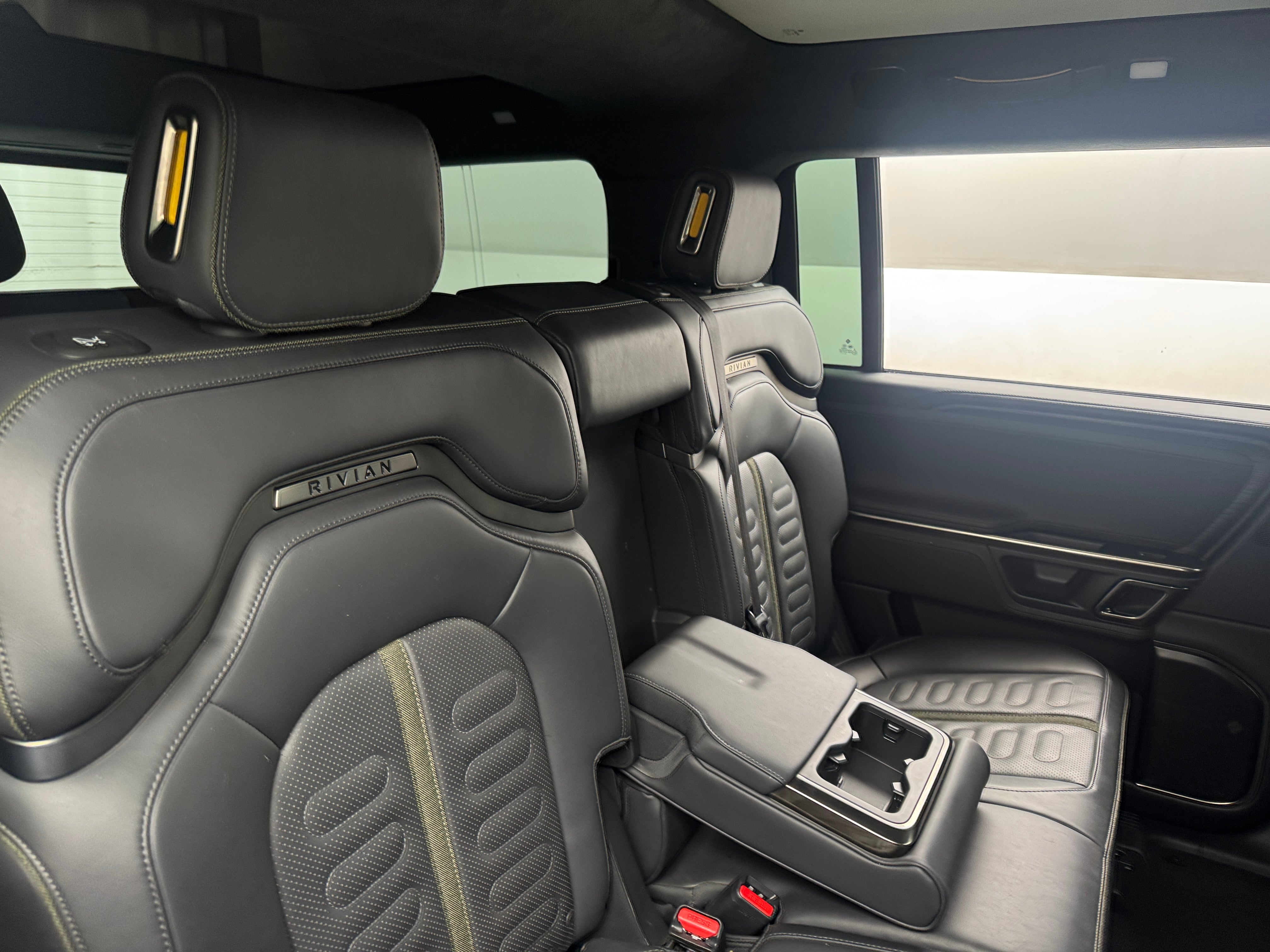 2023 Rivian R1S Adventure 5