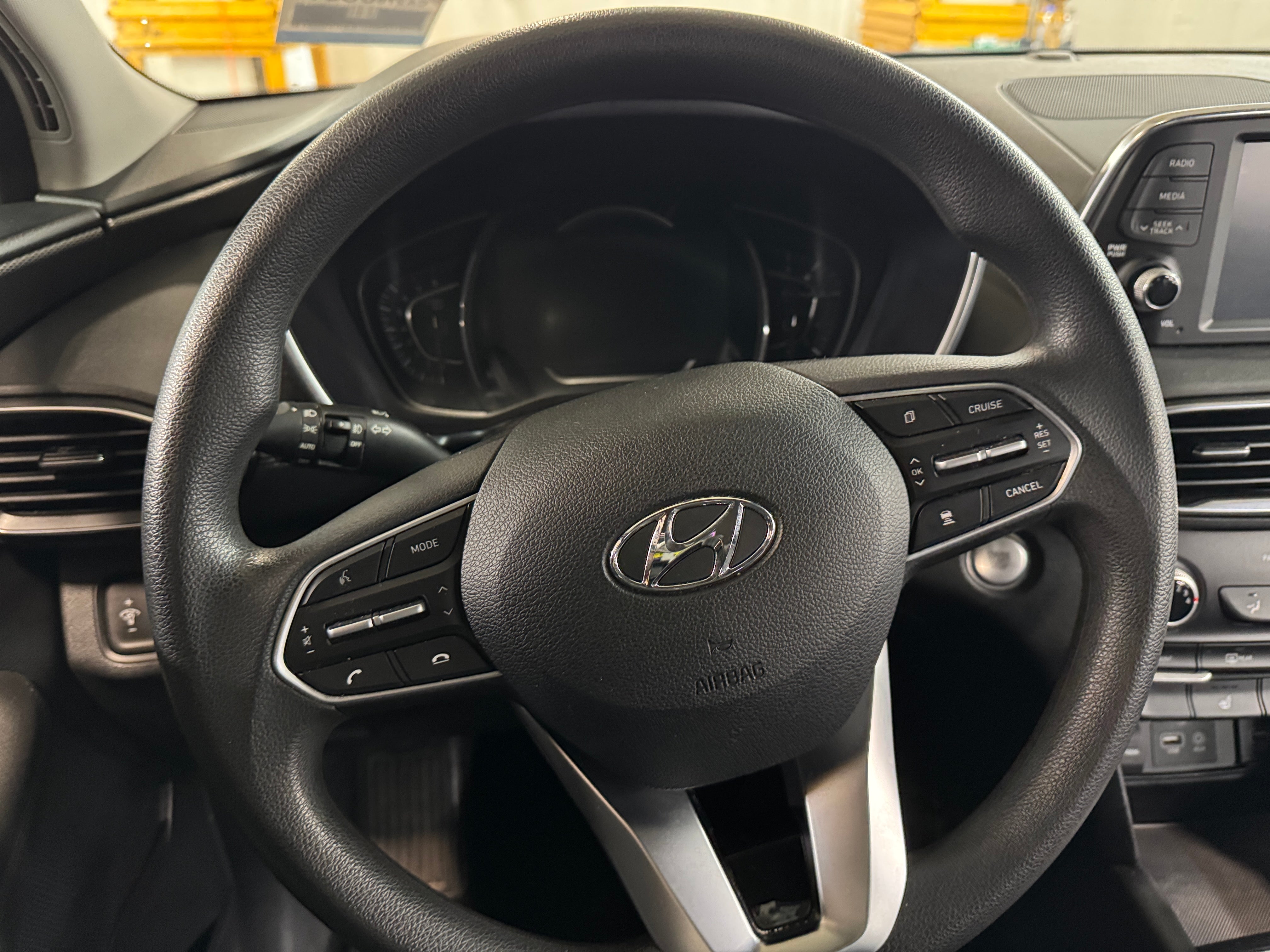 2020 Hyundai Santa Fe SEL 5