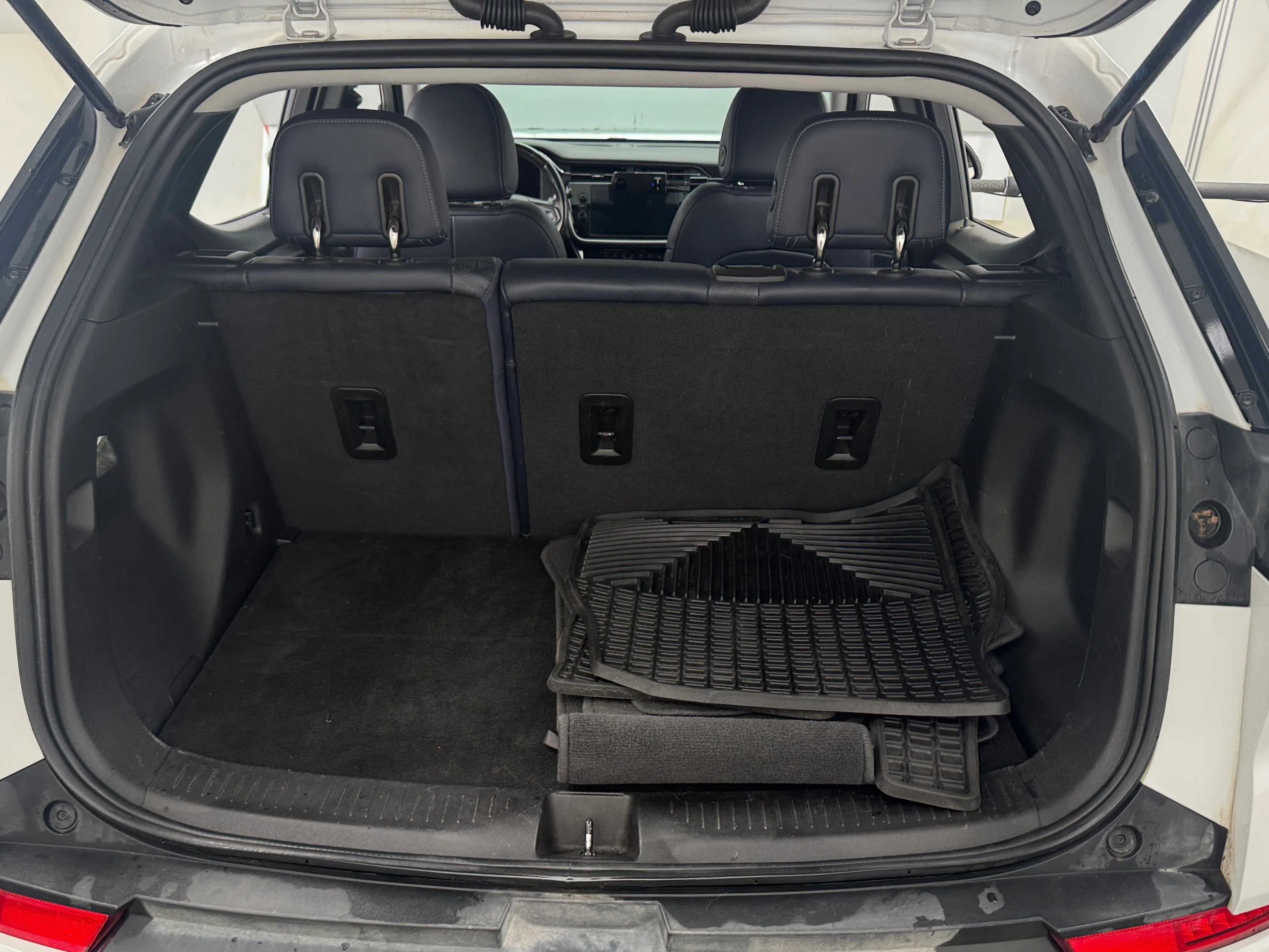 2022 Chevrolet Bolt EUV Premier 6