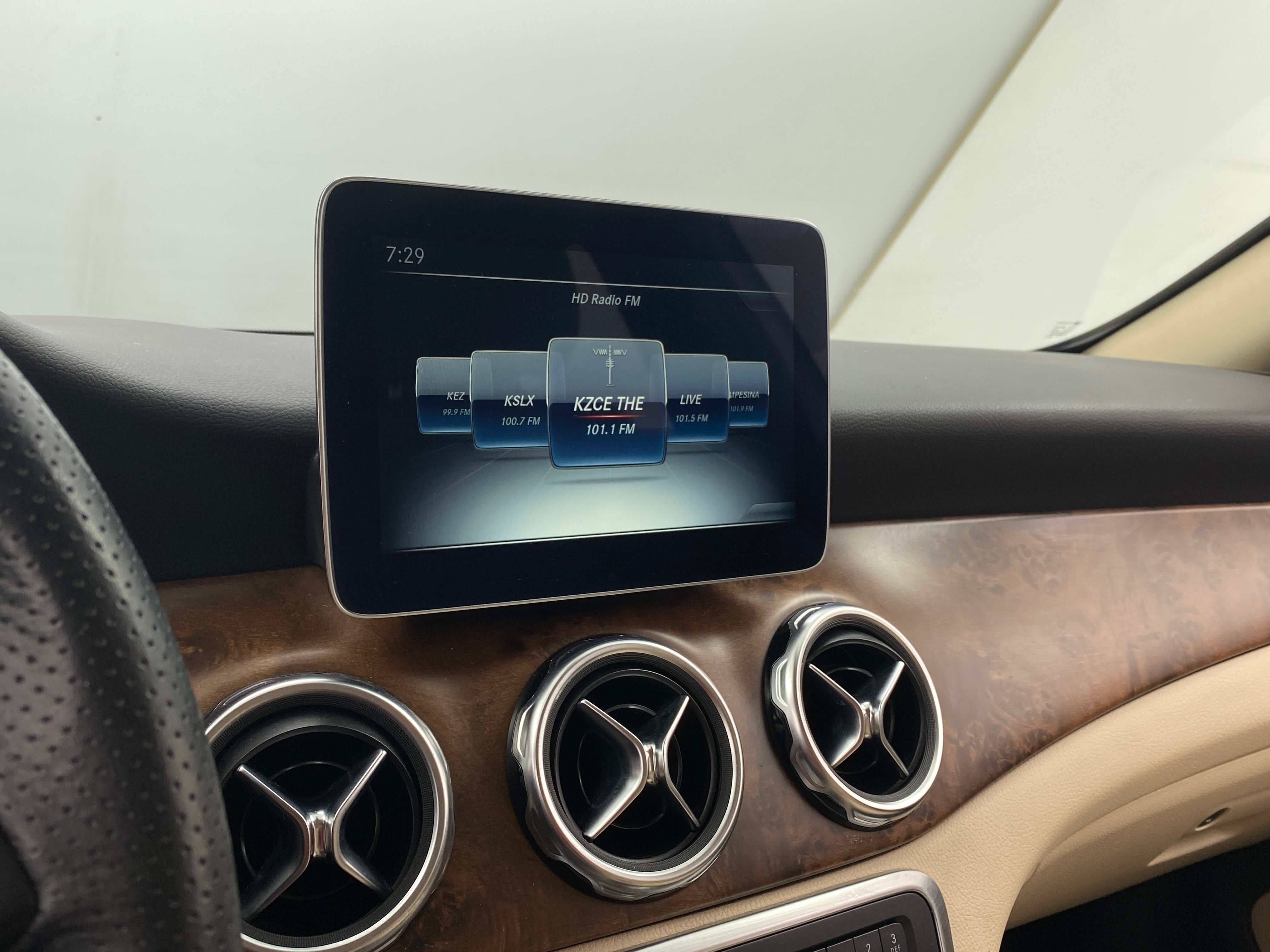 2019 Mercedes-Benz GLA 250 4MATIC 3