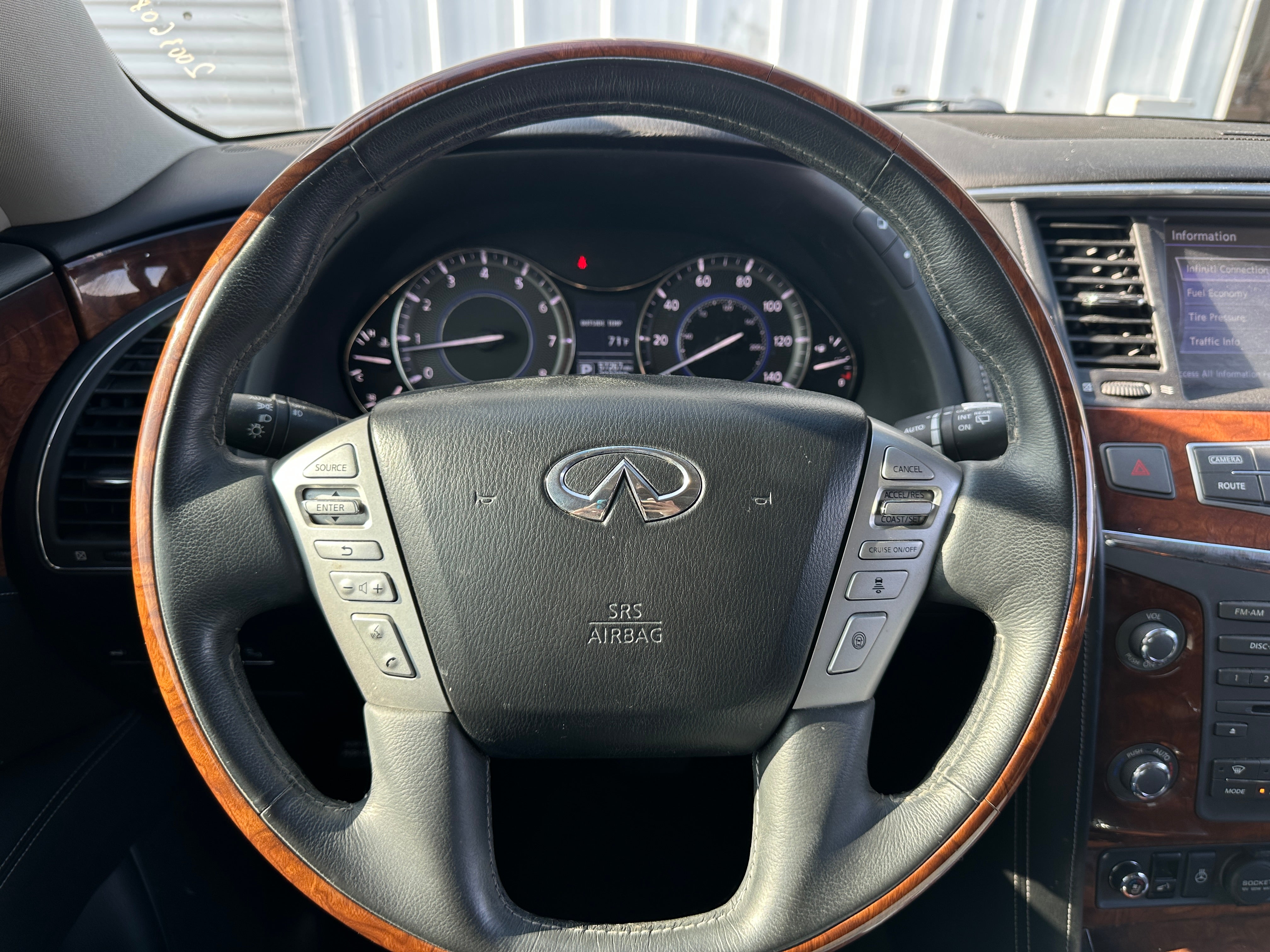 2015 INFINITI QX80 Base 4