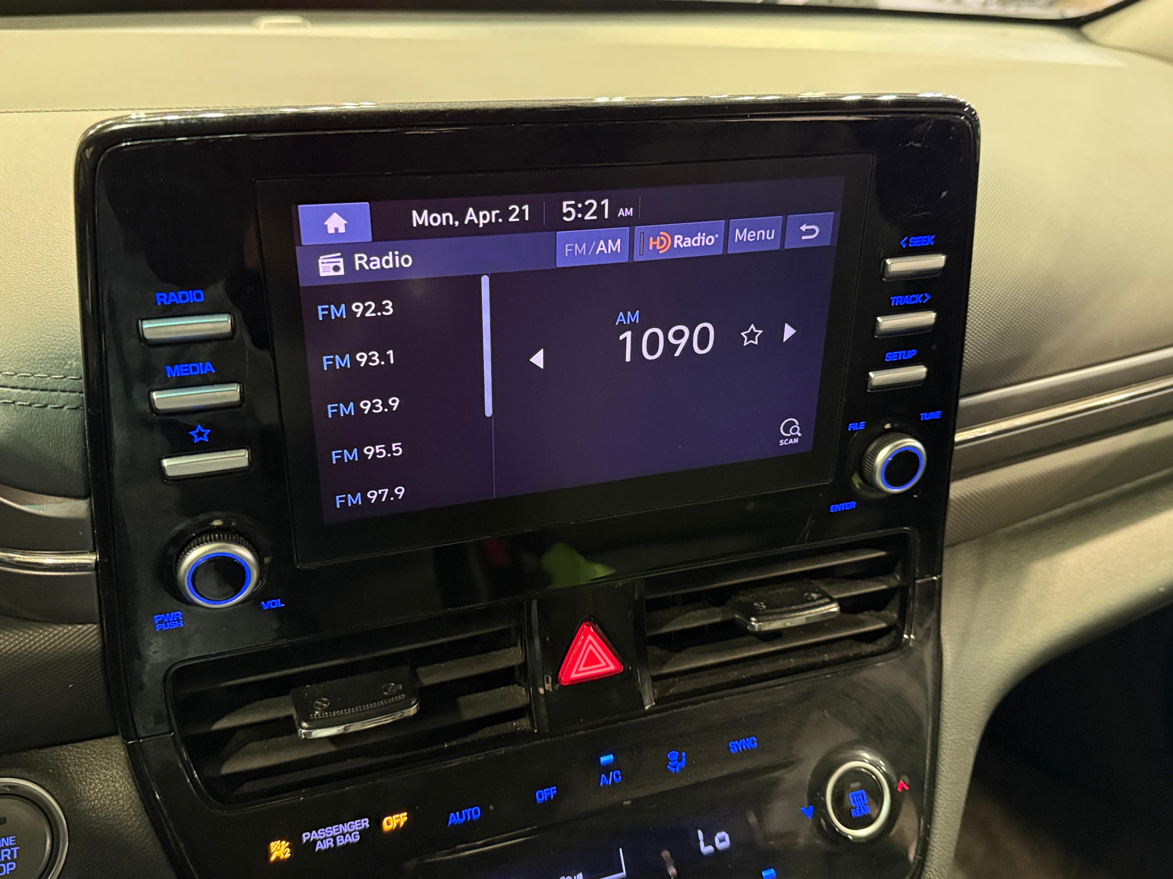 2022 Hyundai Ioniq Blue 4