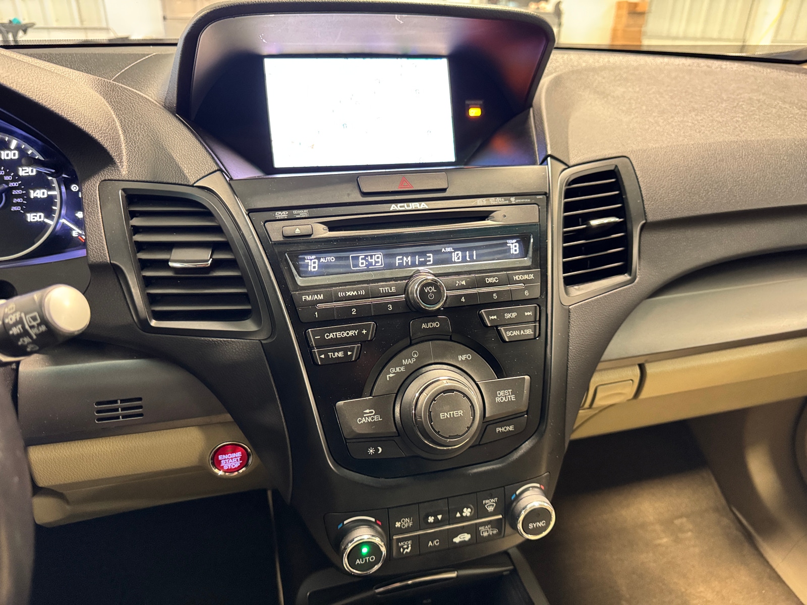Thumbnail: 2015 Acura RDX - 3