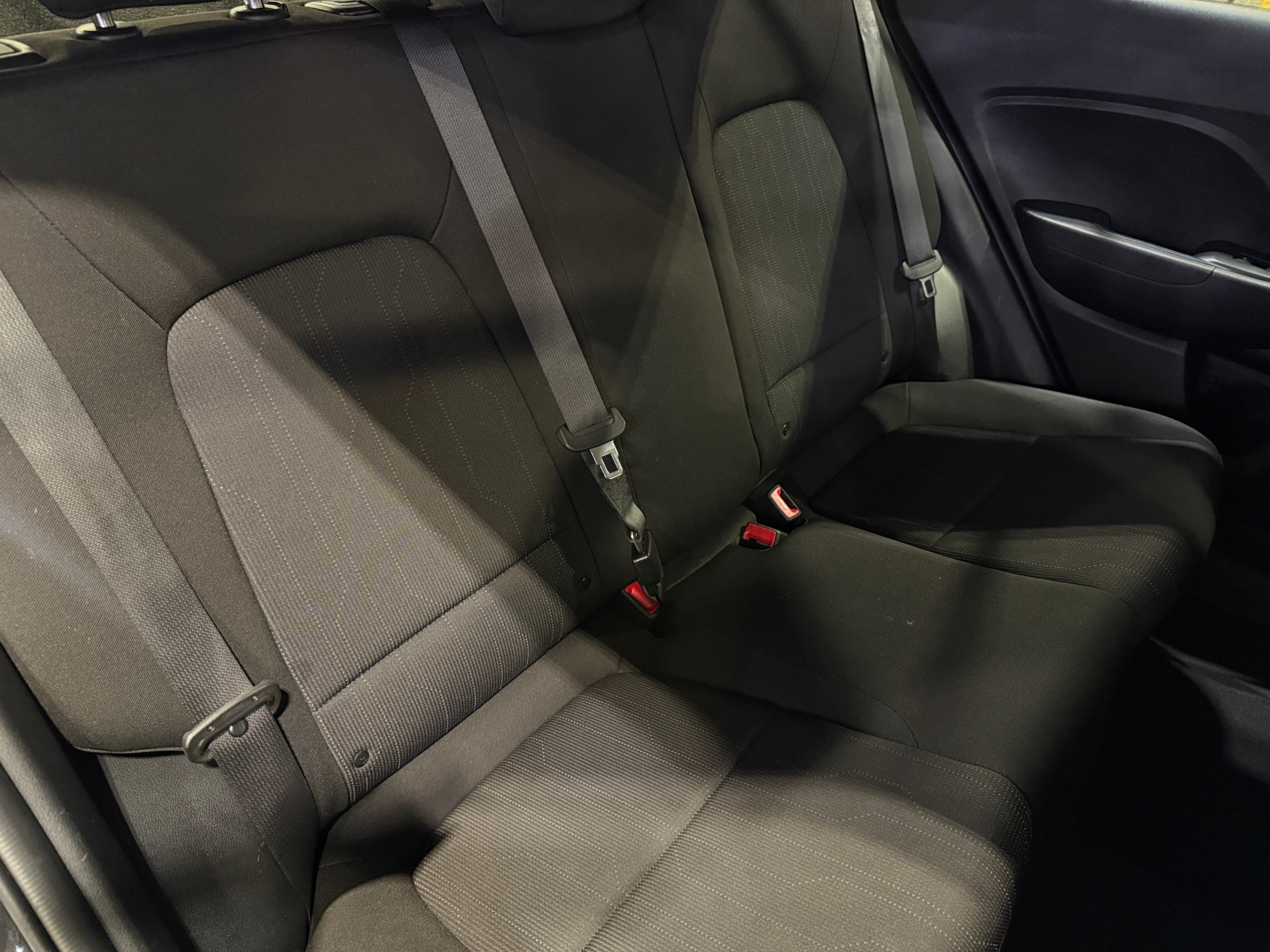 2020 Hyundai Venue SE 6