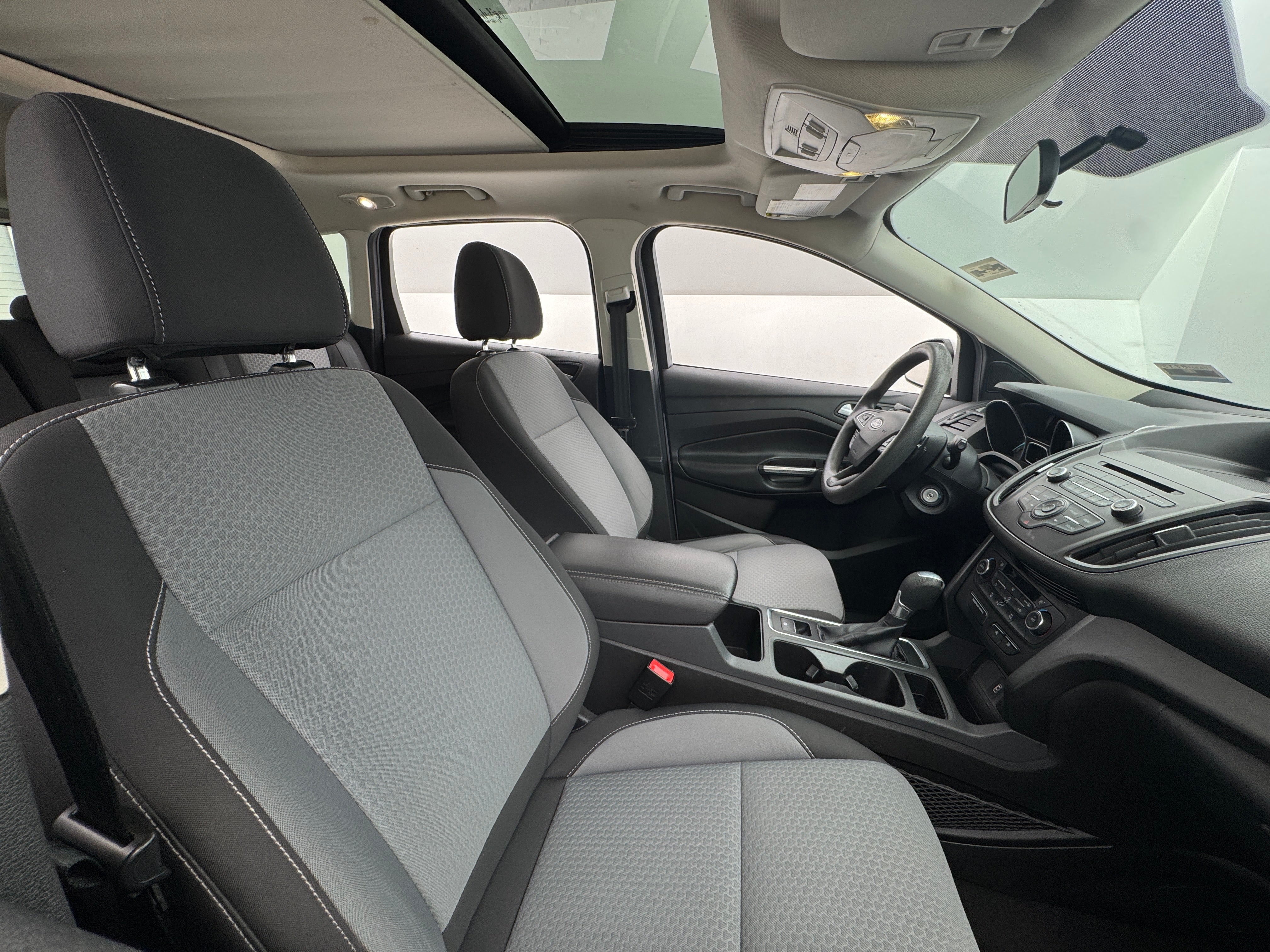 2017 Ford Escape SE 2