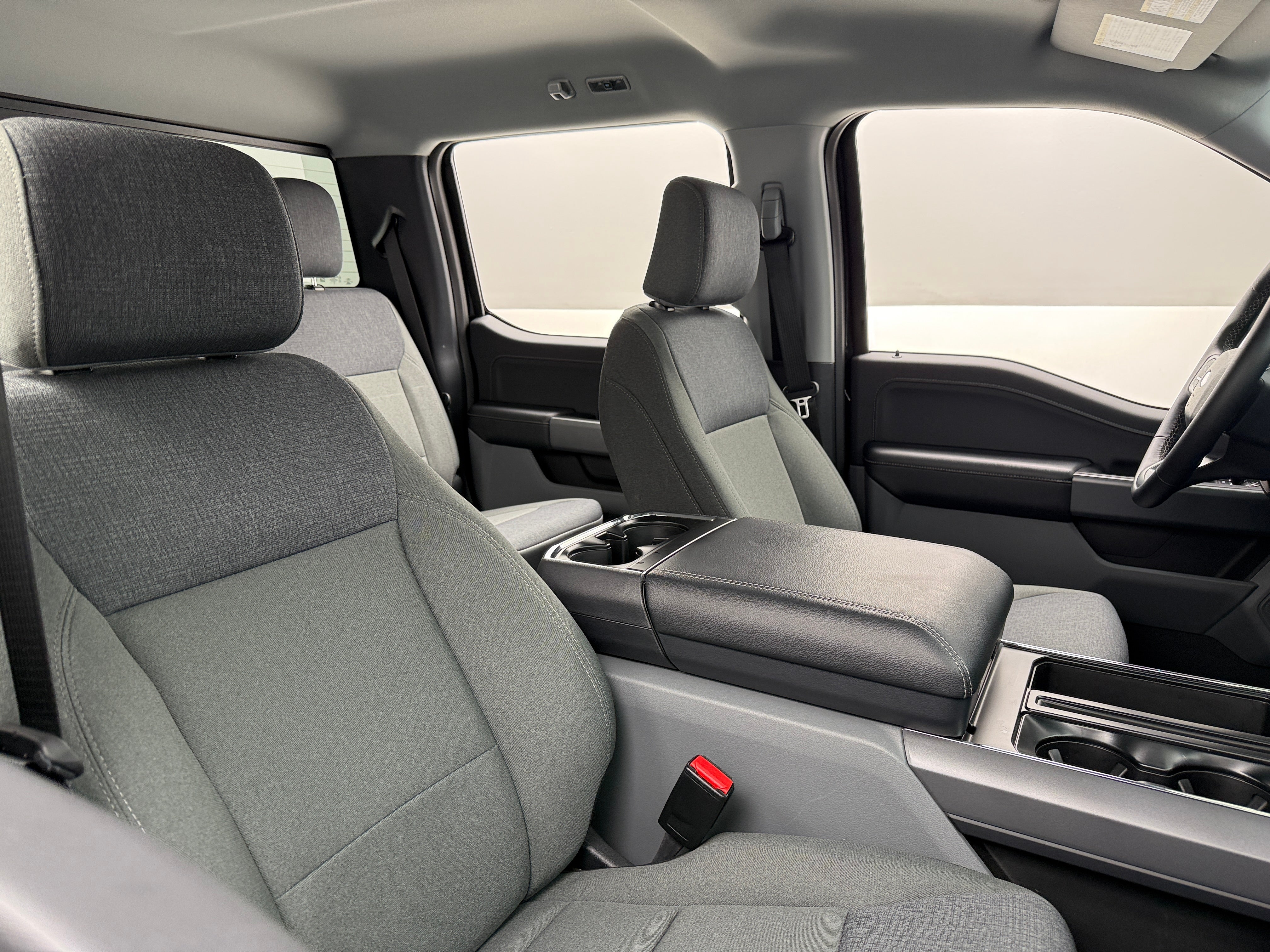 2024 Ford Econoline E-150 2