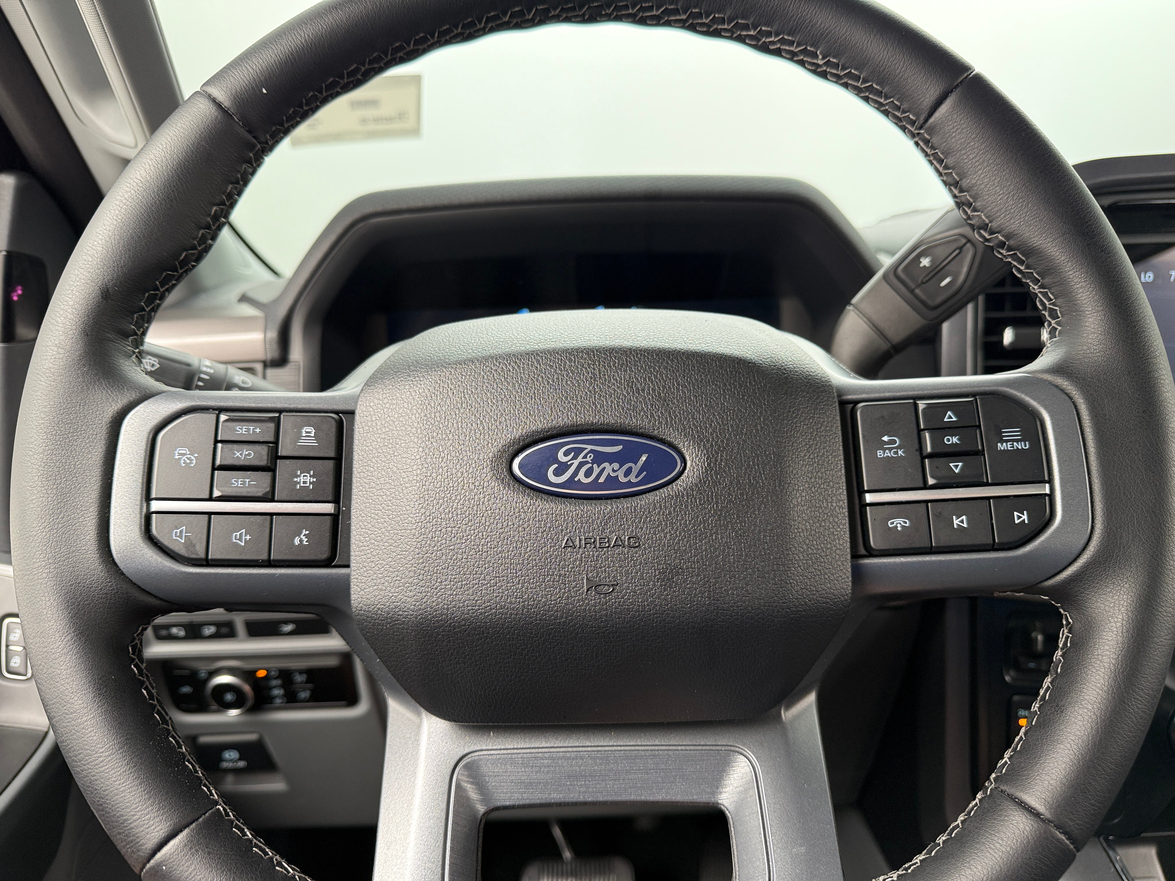 2024 Ford Econoline E-150 5