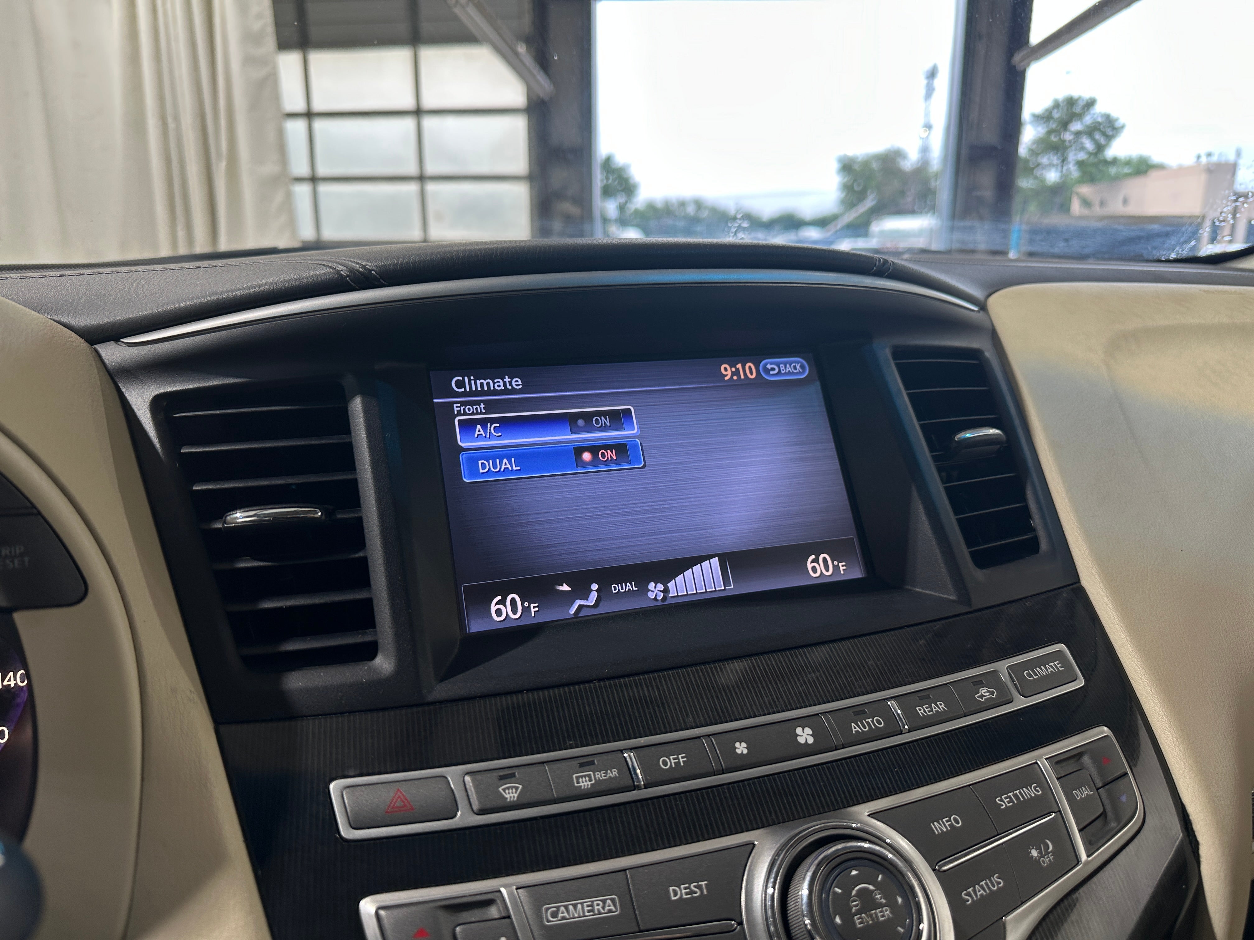2016 INFINITI QX60  3
