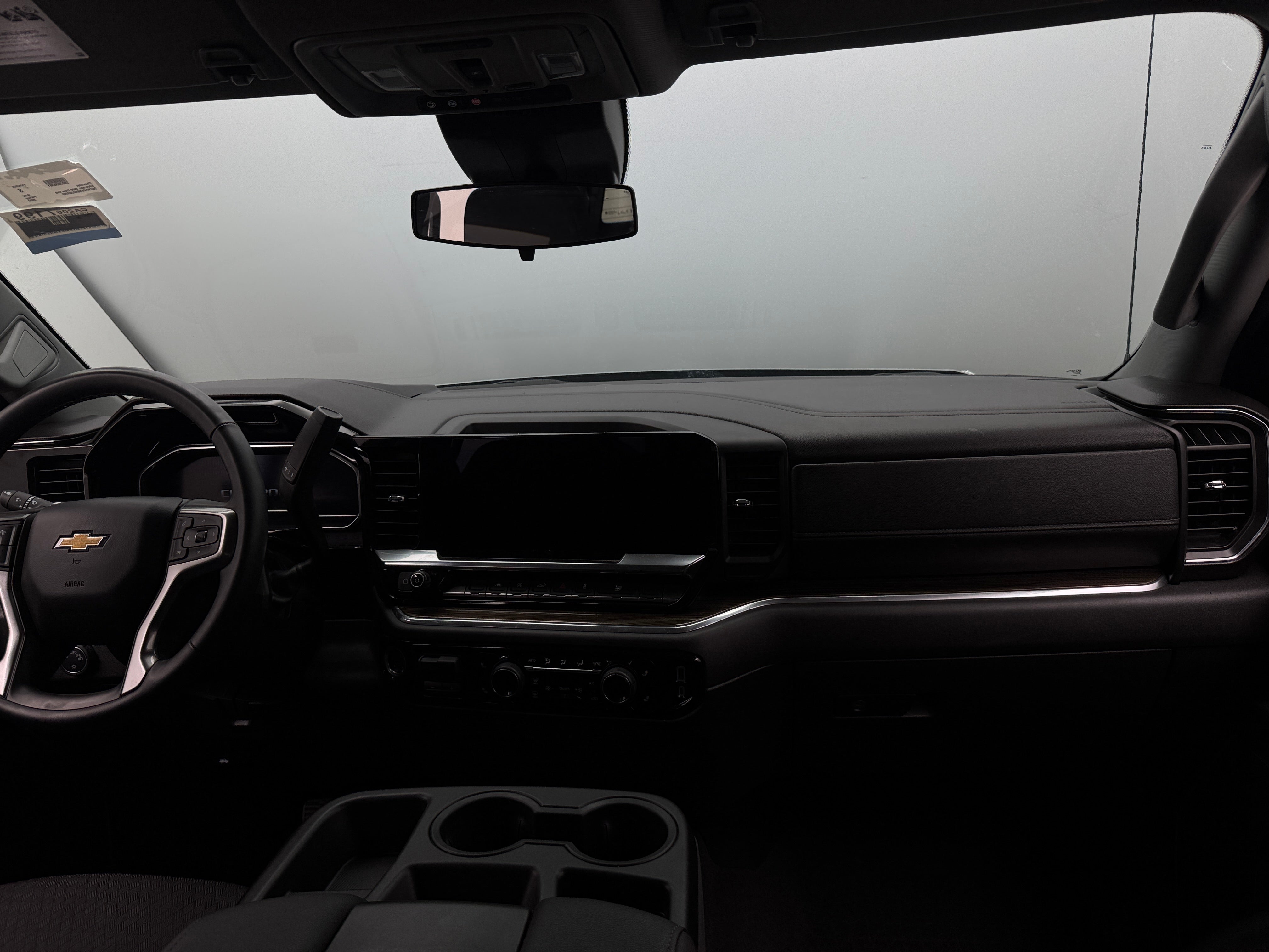 2024 Chevrolet Silverado 1500 LT 3