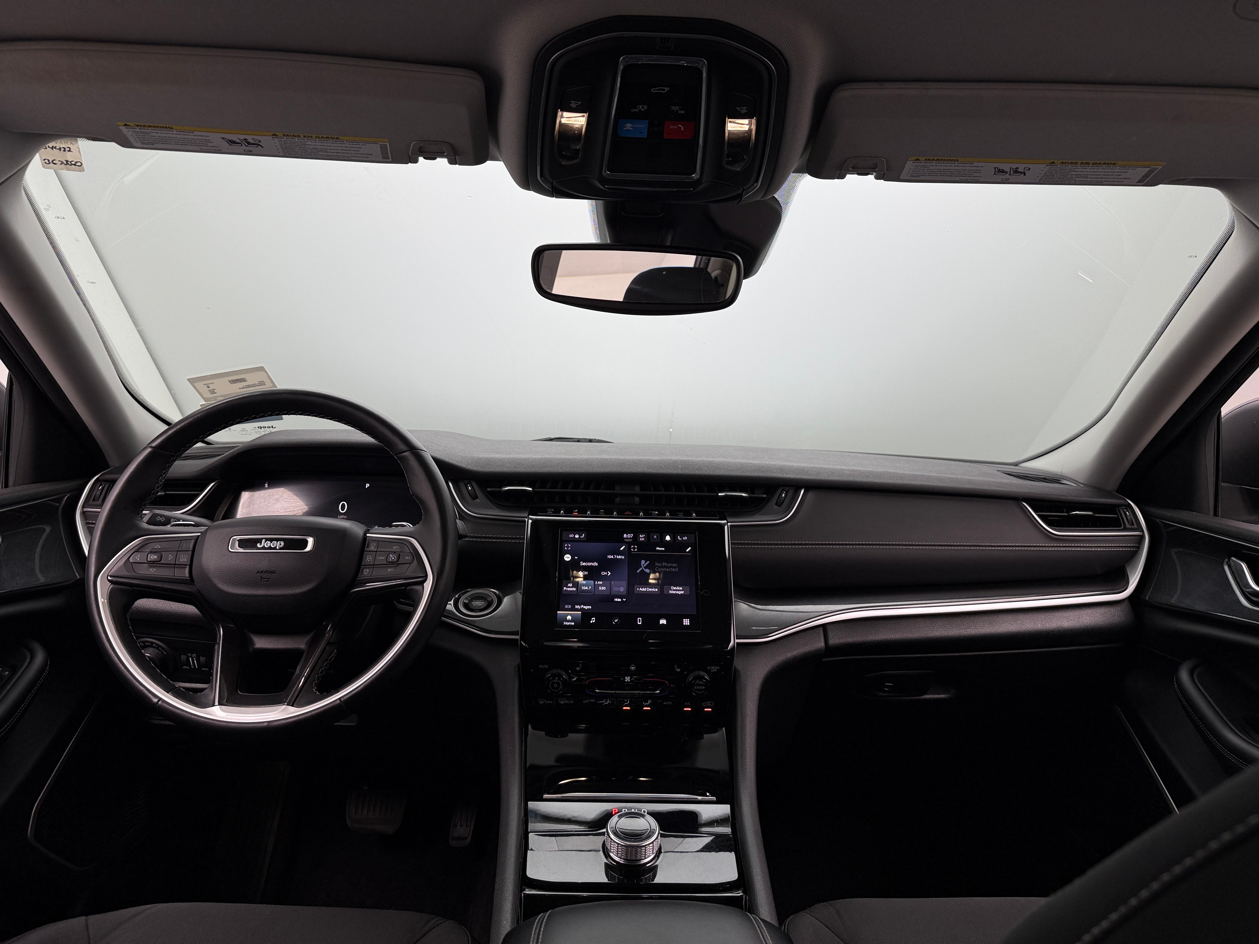 2022 Jeep Grand Cherokee L Laredo 3