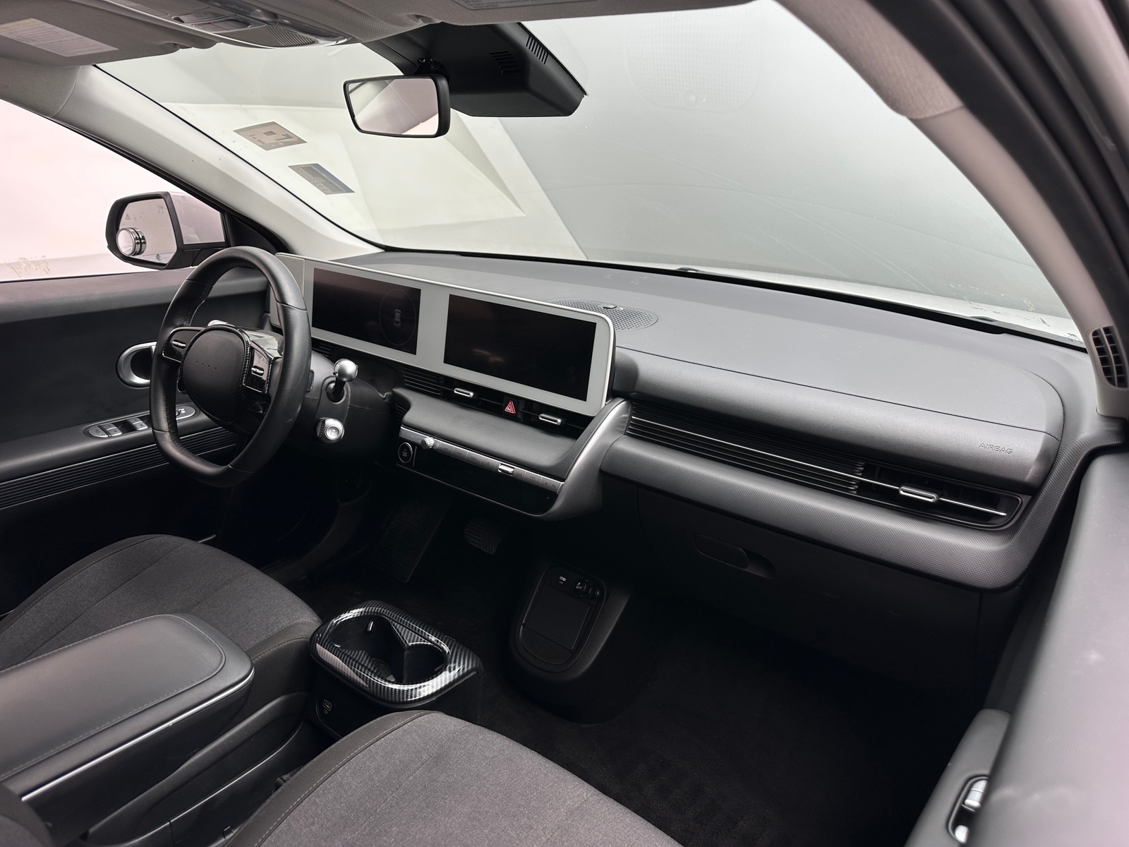 Thumbnail: 2022 Hyundai Ioniq 5 - 3