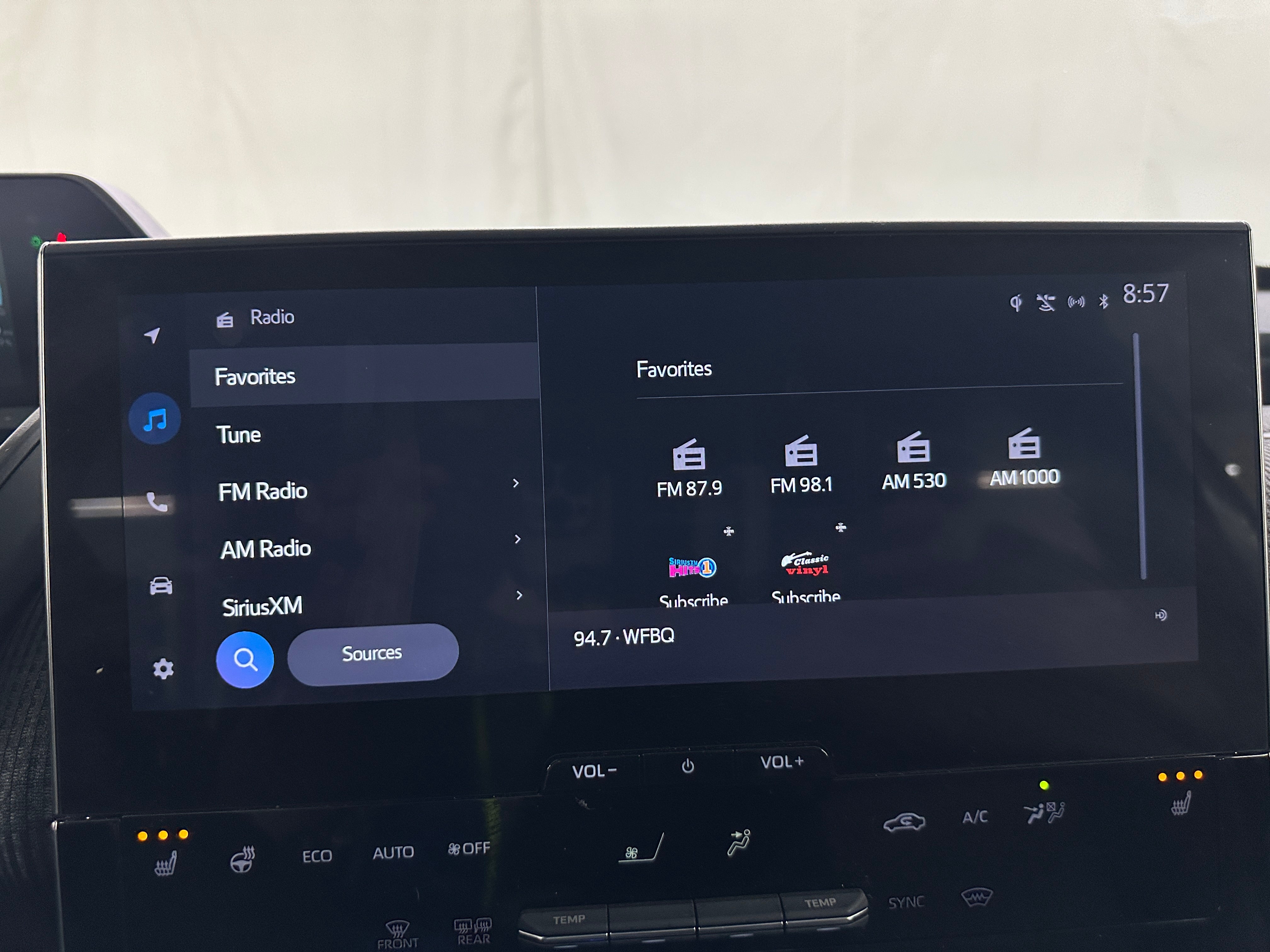 2023 Subaru Solterra Limited 4