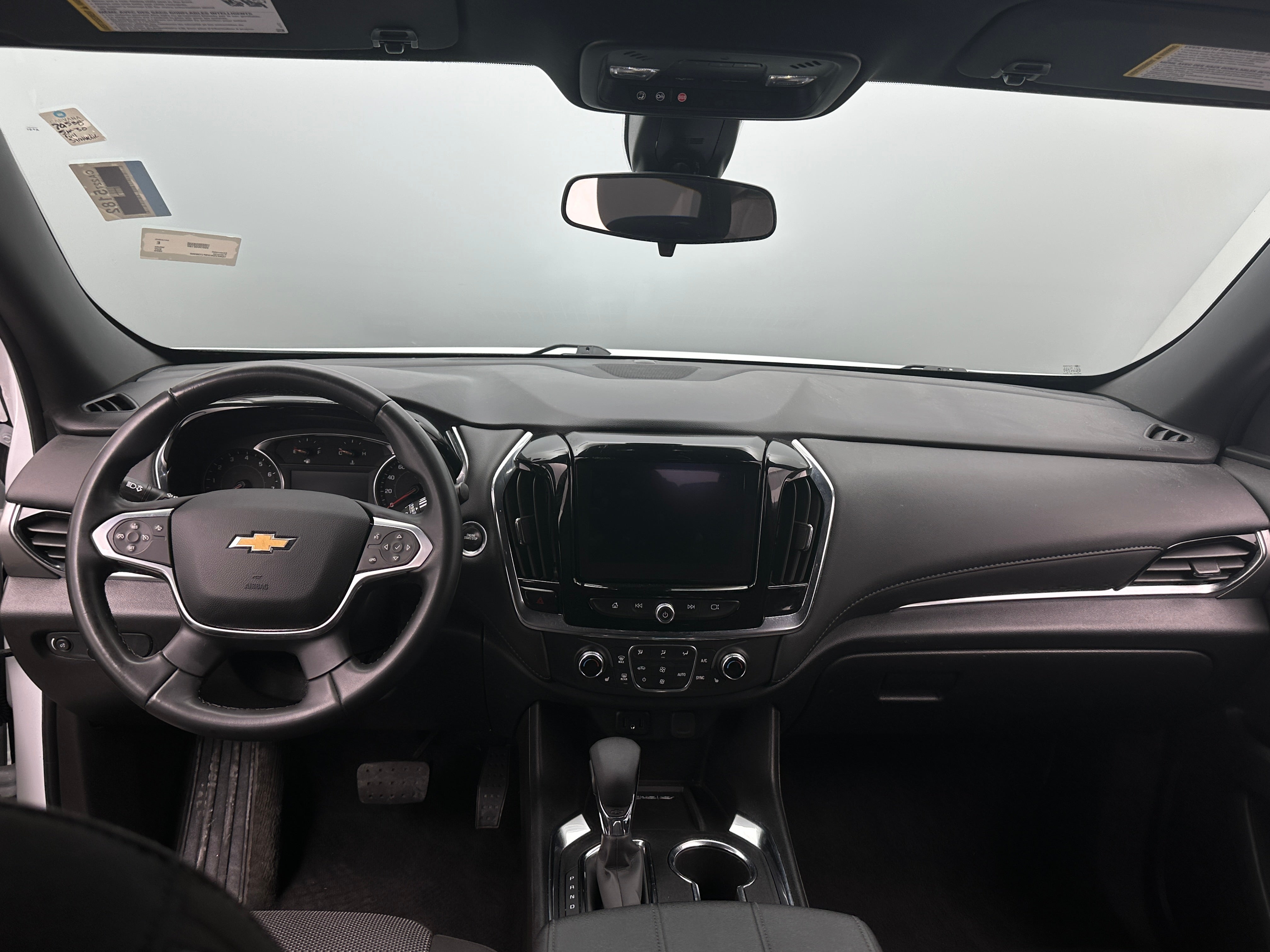 2023 Chevrolet Traverse LT 3