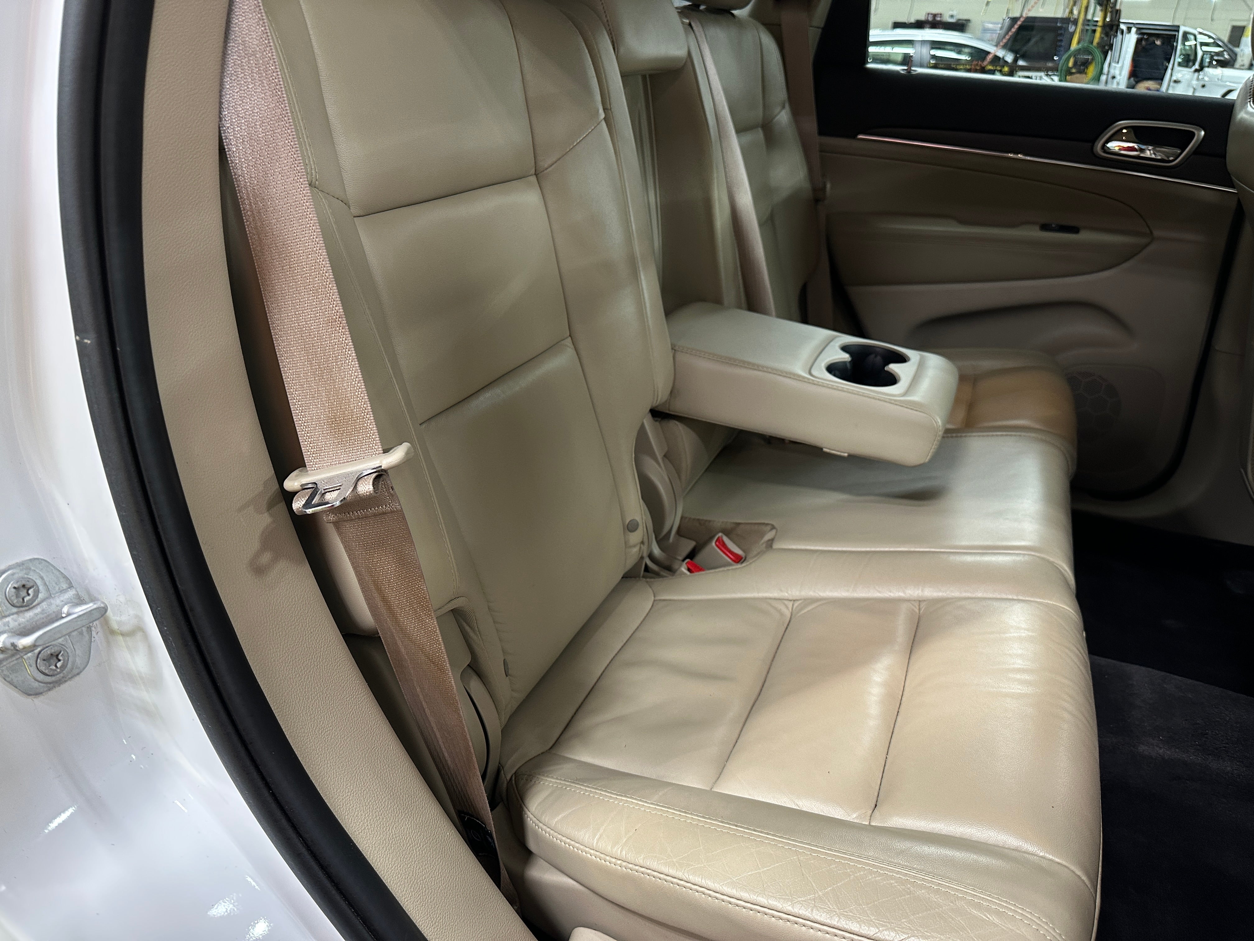 2017 Jeep Grand Cherokee Limited Edition 5