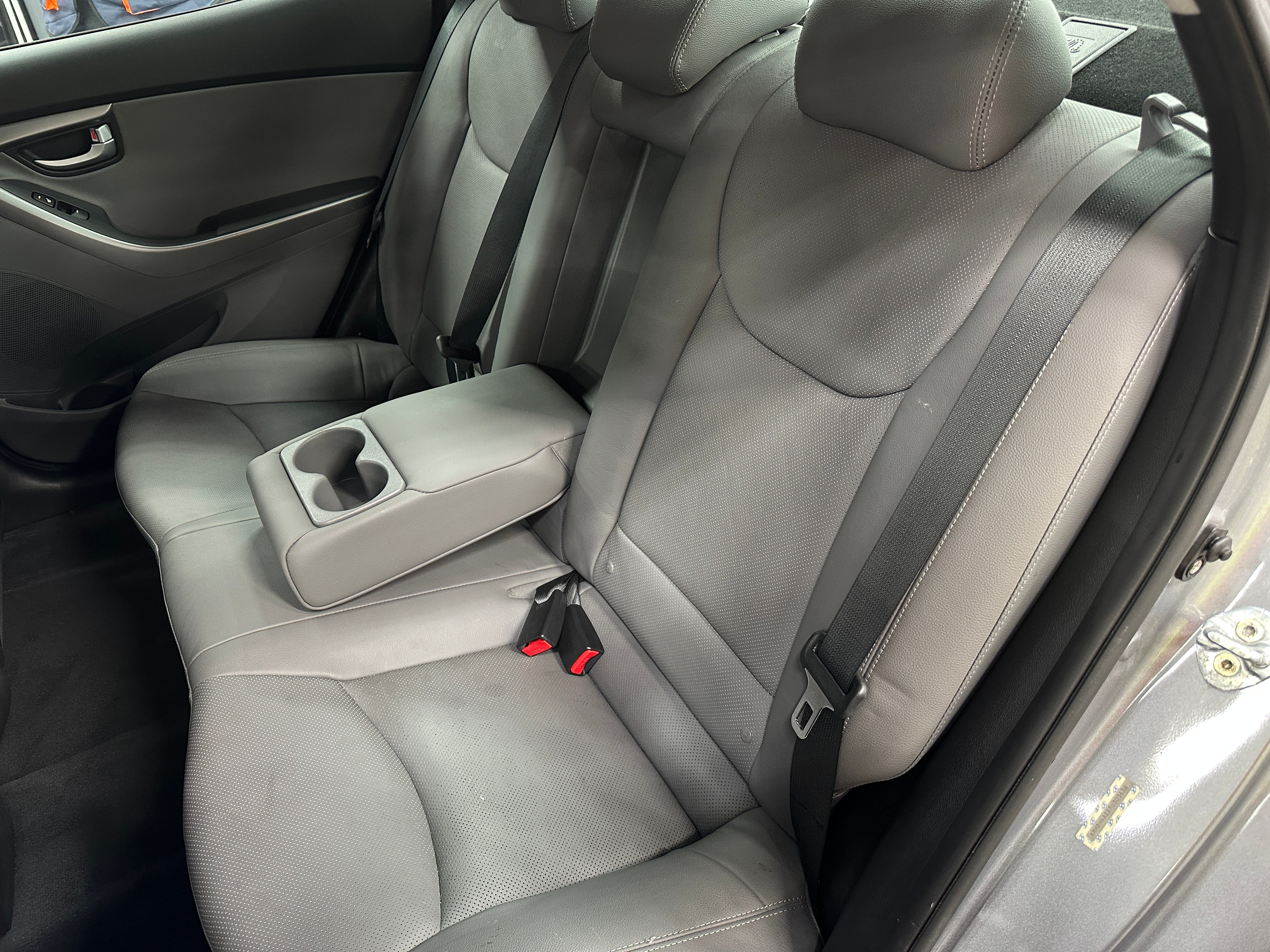 2015 Hyundai Elantra Limited Edition 5