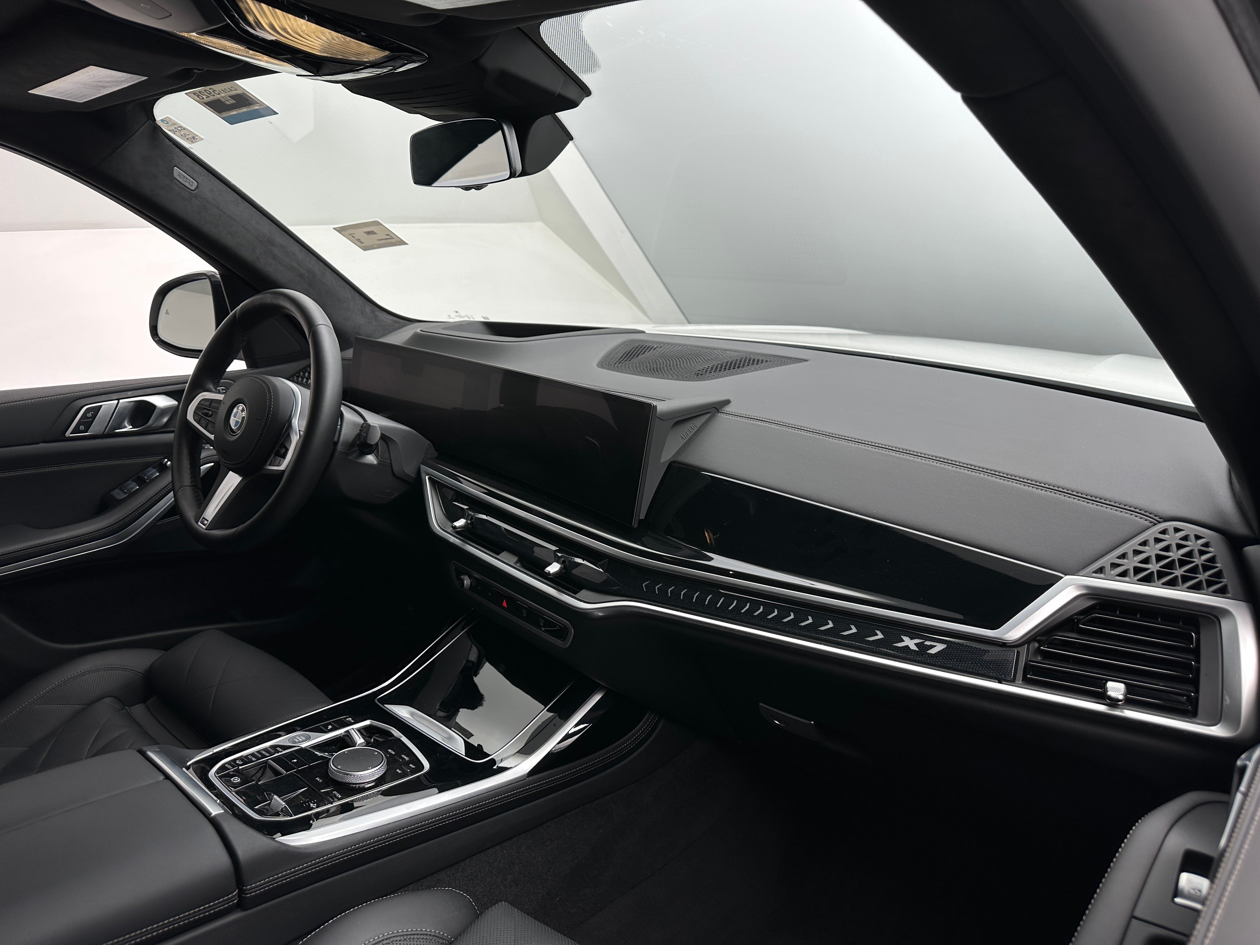 2023 BMW X7 xDrive40i 2
