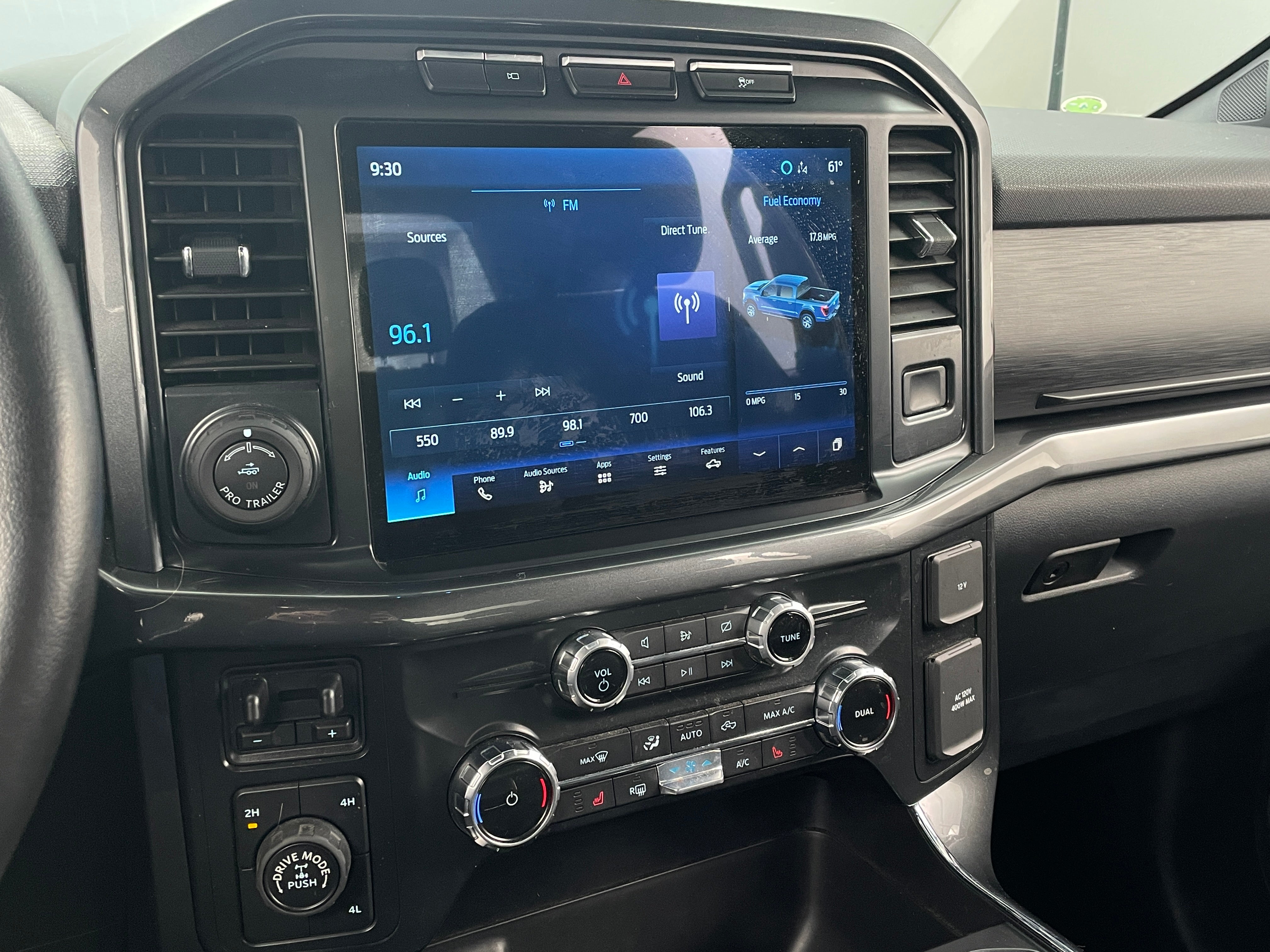 2022 Ford Econoline E-150 4