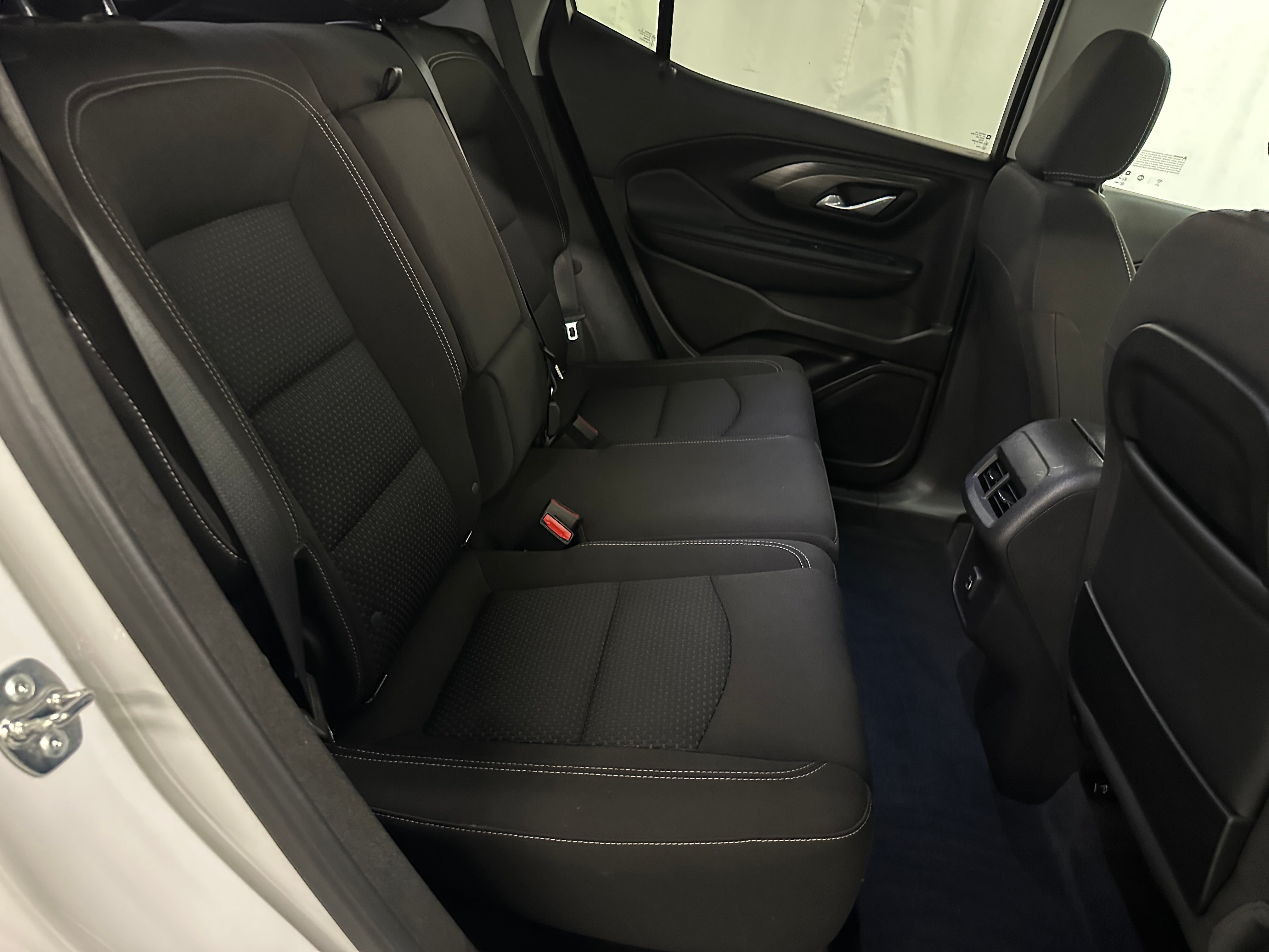 2024 GMC Terrain SLE 6