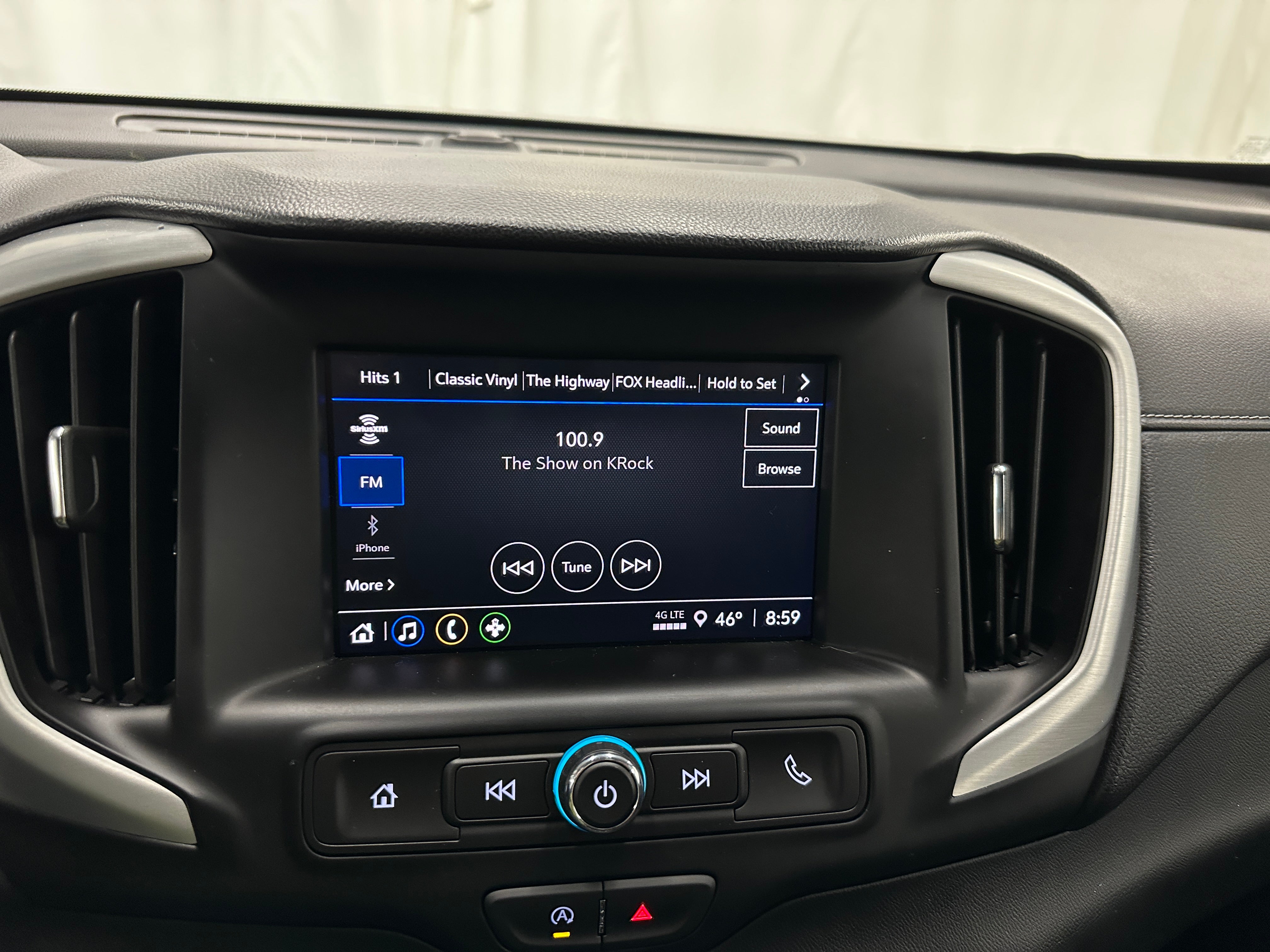 2024 GMC Terrain SLE 4