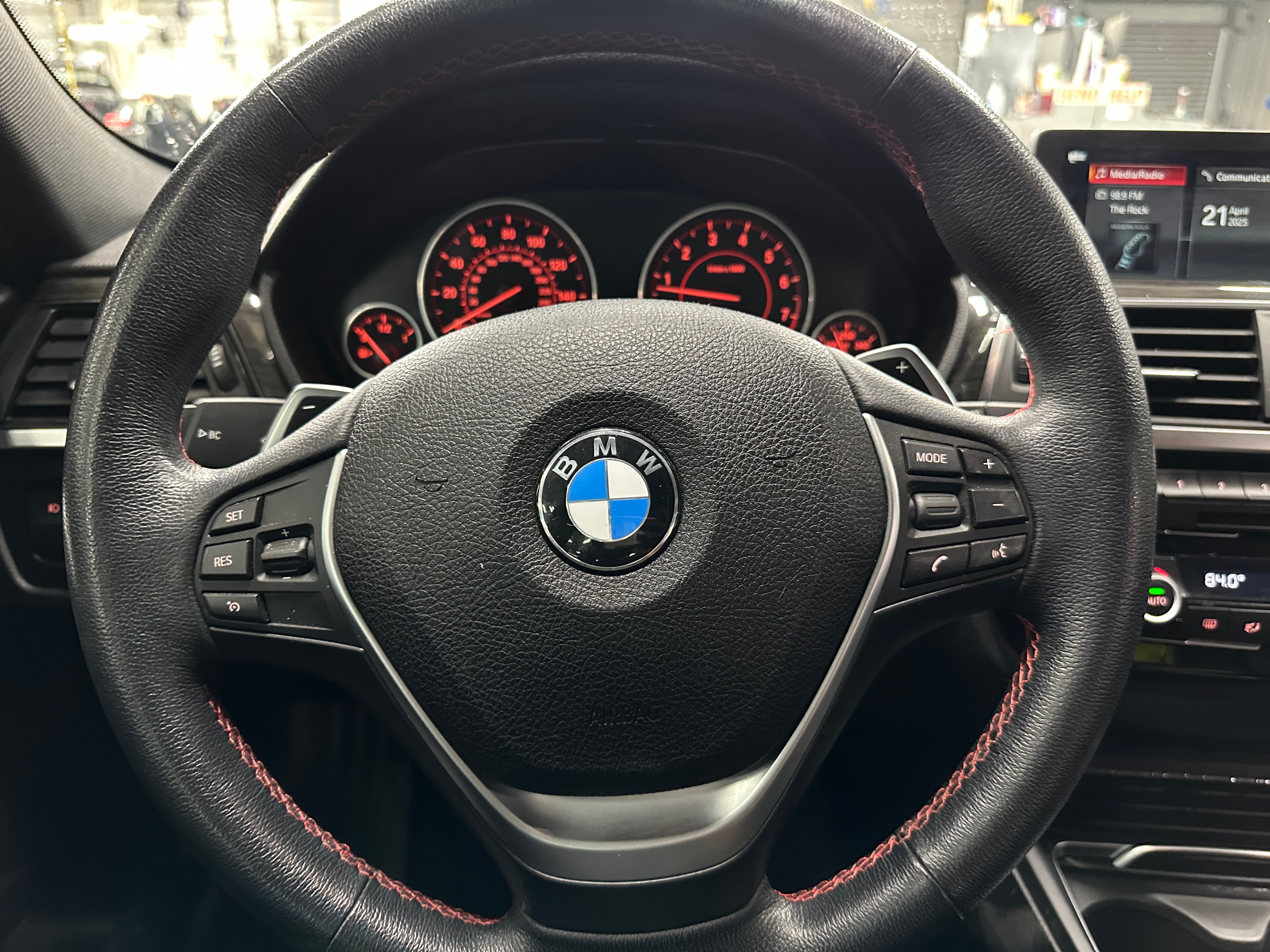 2018 BMW 3 Series 330i xDrive 4