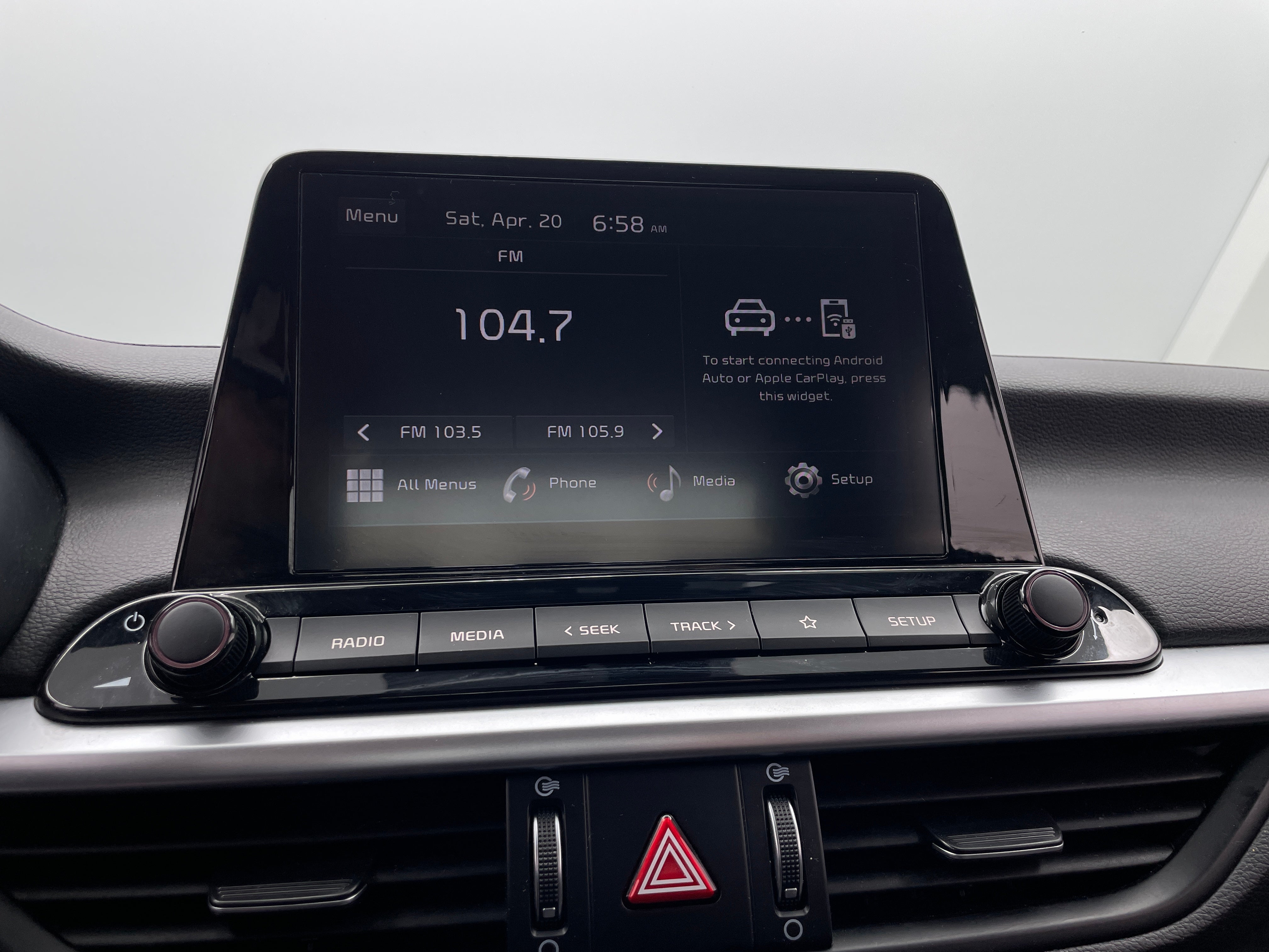 2024 Kia Forte LXS 4