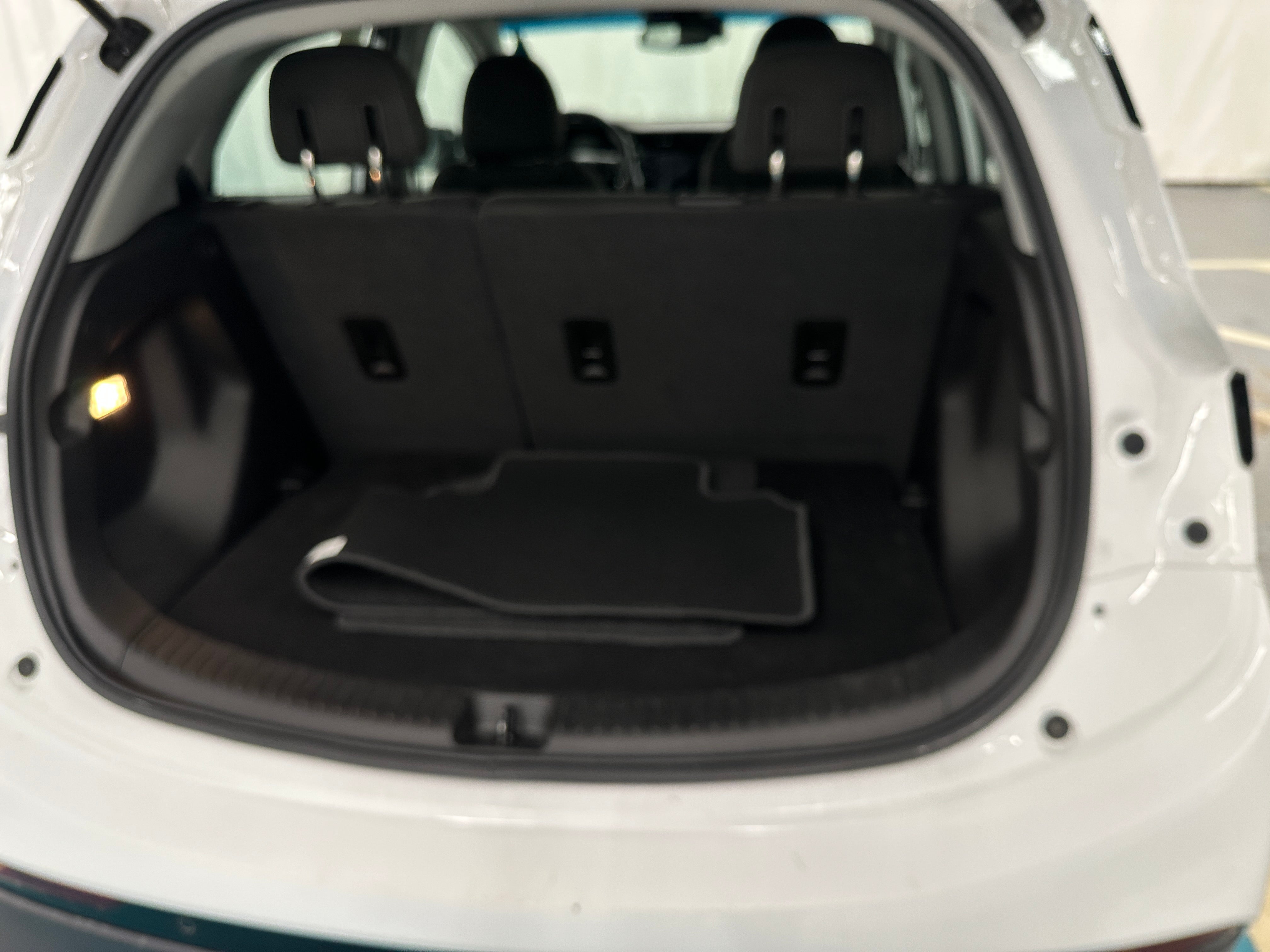 2023 Chevrolet Bolt EV 1LT 7